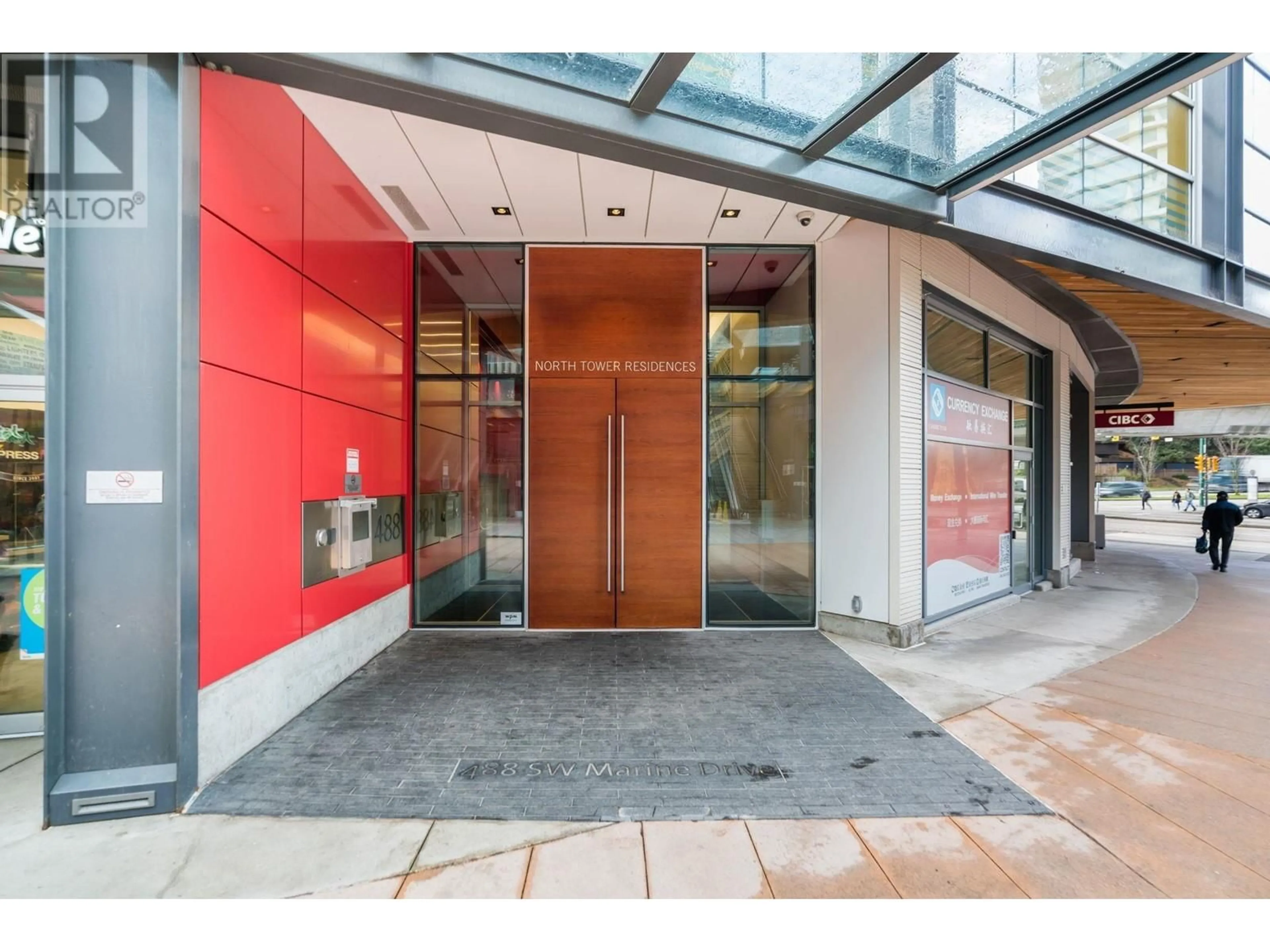 Indoor foyer for 2007 - 488 MARINE DRIVE, Vancouver British Columbia V5X0C6