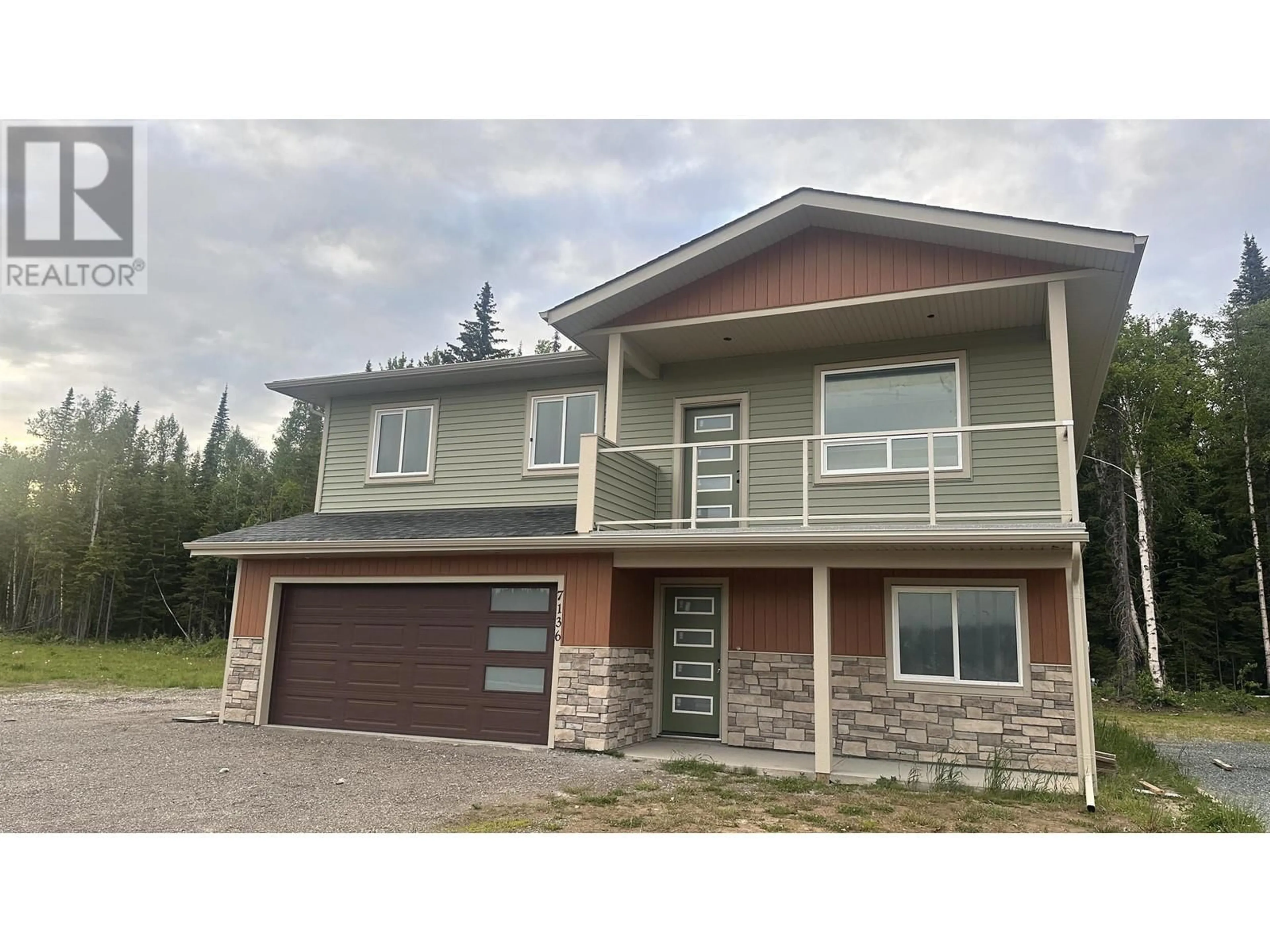 Home with vinyl exterior material, unknown for 7136 HILLU ROAD, Prince George British Columbia V2K0B4