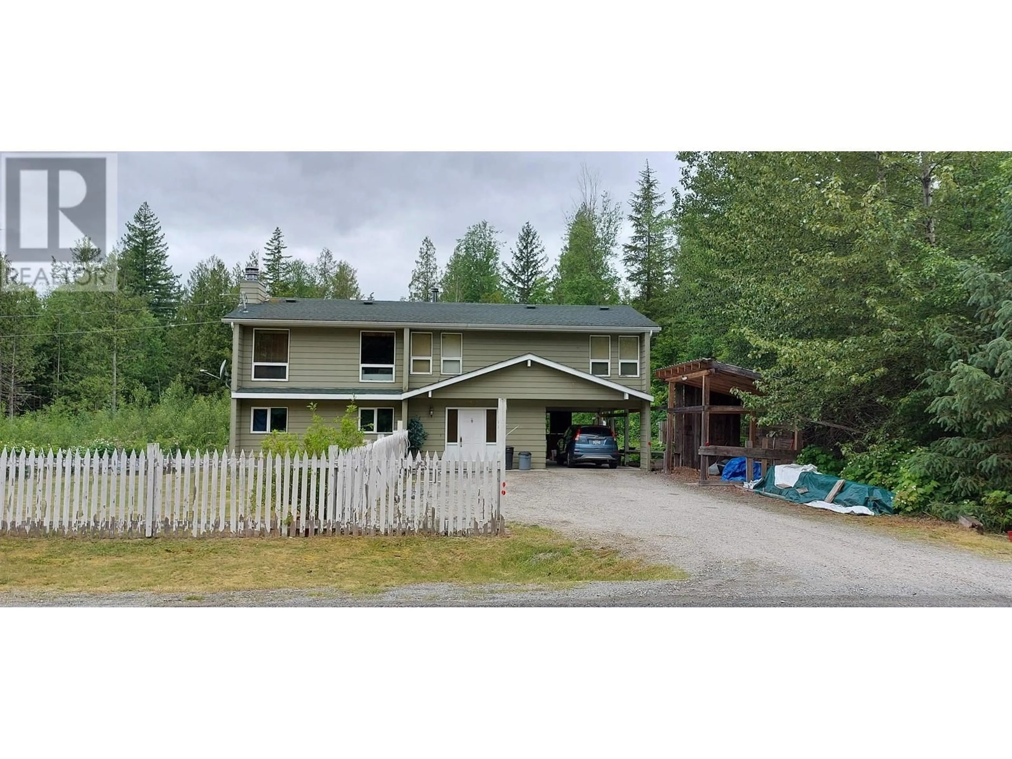 A pic from outside/outdoor area/front of a property/back of a property/a pic from drone, mountain view for 2362 JUSTIN ROAD, Bella Coola British Columbia V0T1H0
