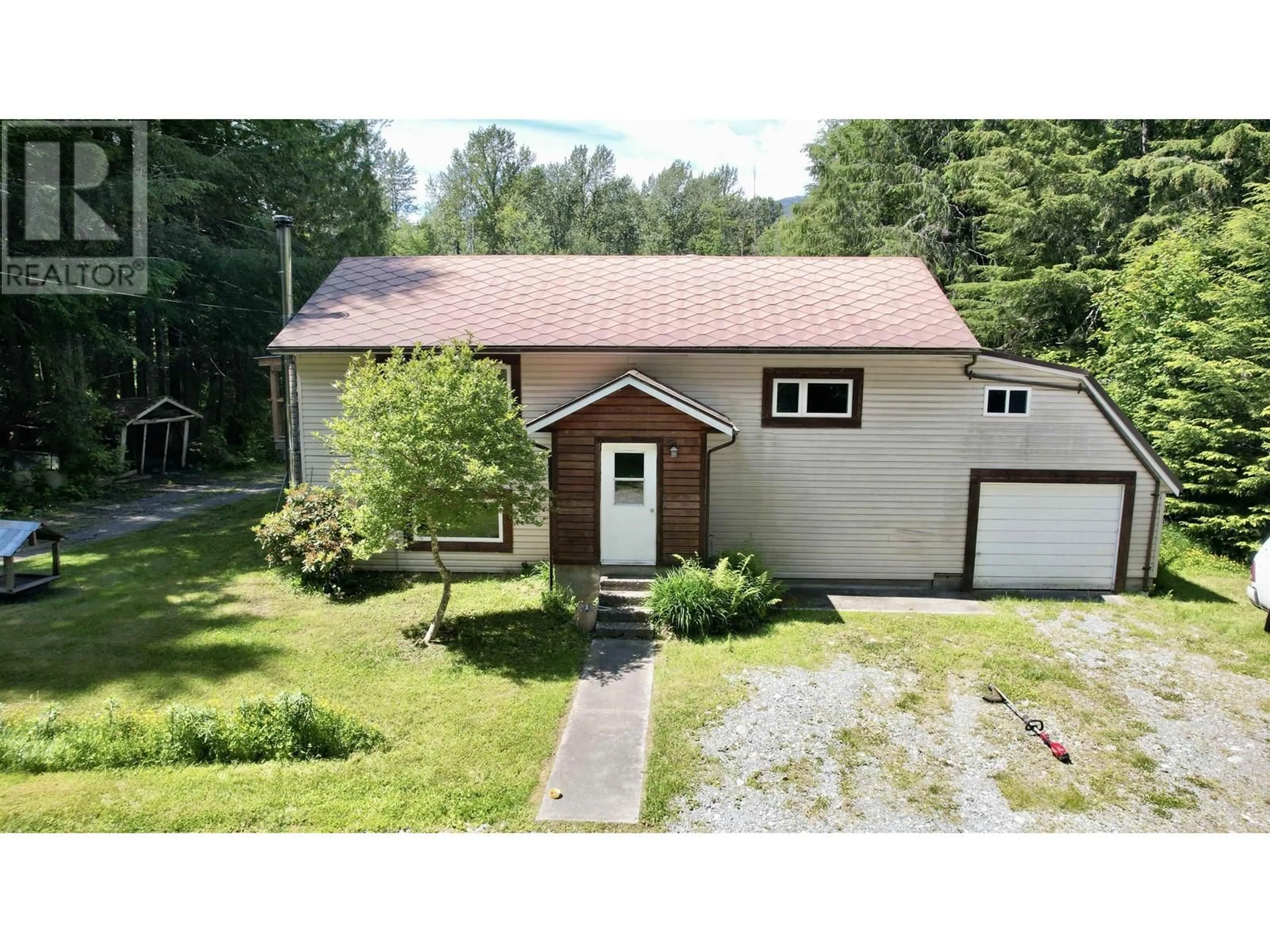 A pic from outside/outdoor area/front of a property/back of a property/a pic from drone, street for 2288 SALOOMPT ROAD, Bella Coola British Columbia V0T1H0
