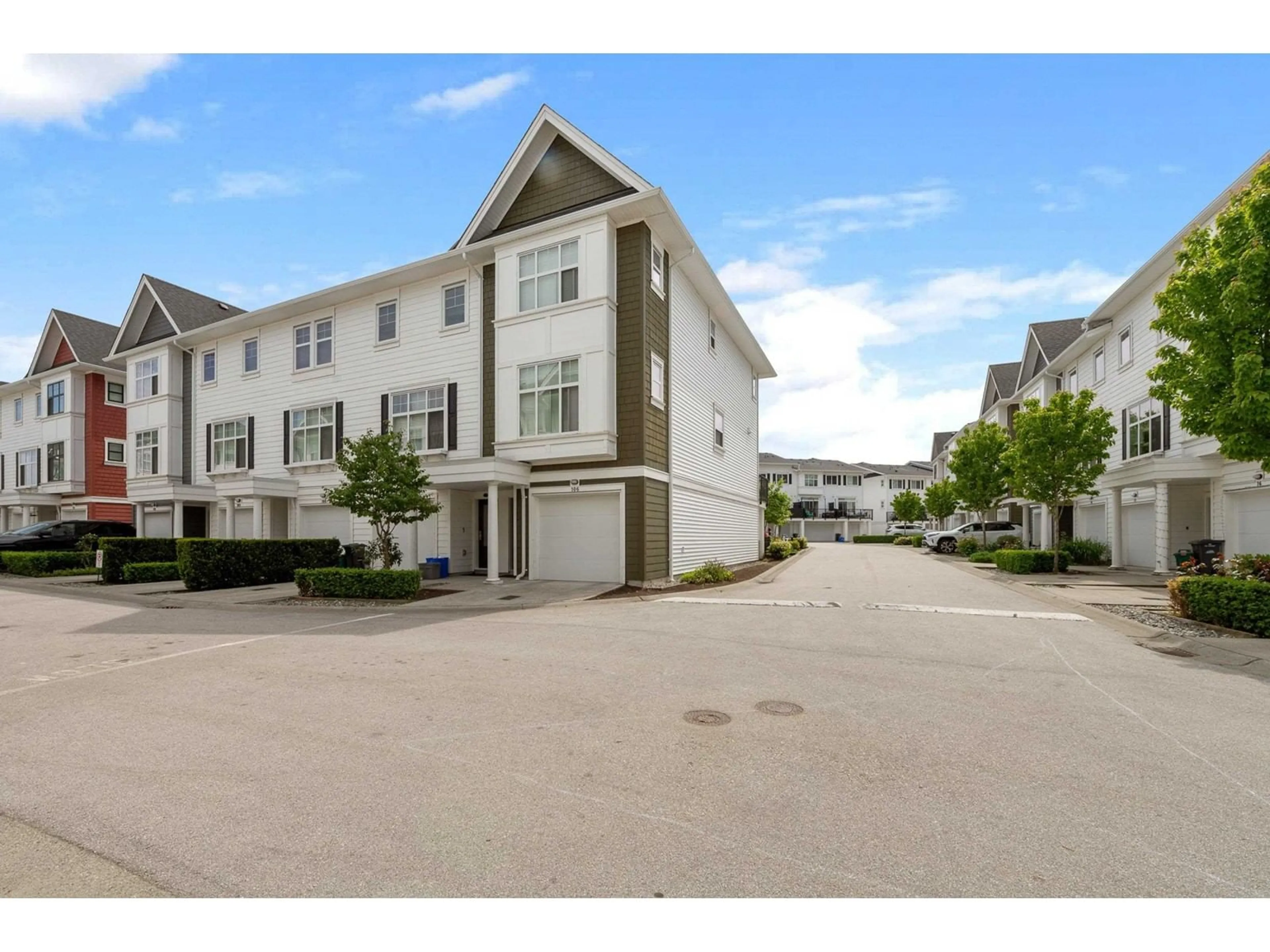 Unknown for 106 - 27735 ROUNDHOUSE, Abbotsford British Columbia V4X0B9