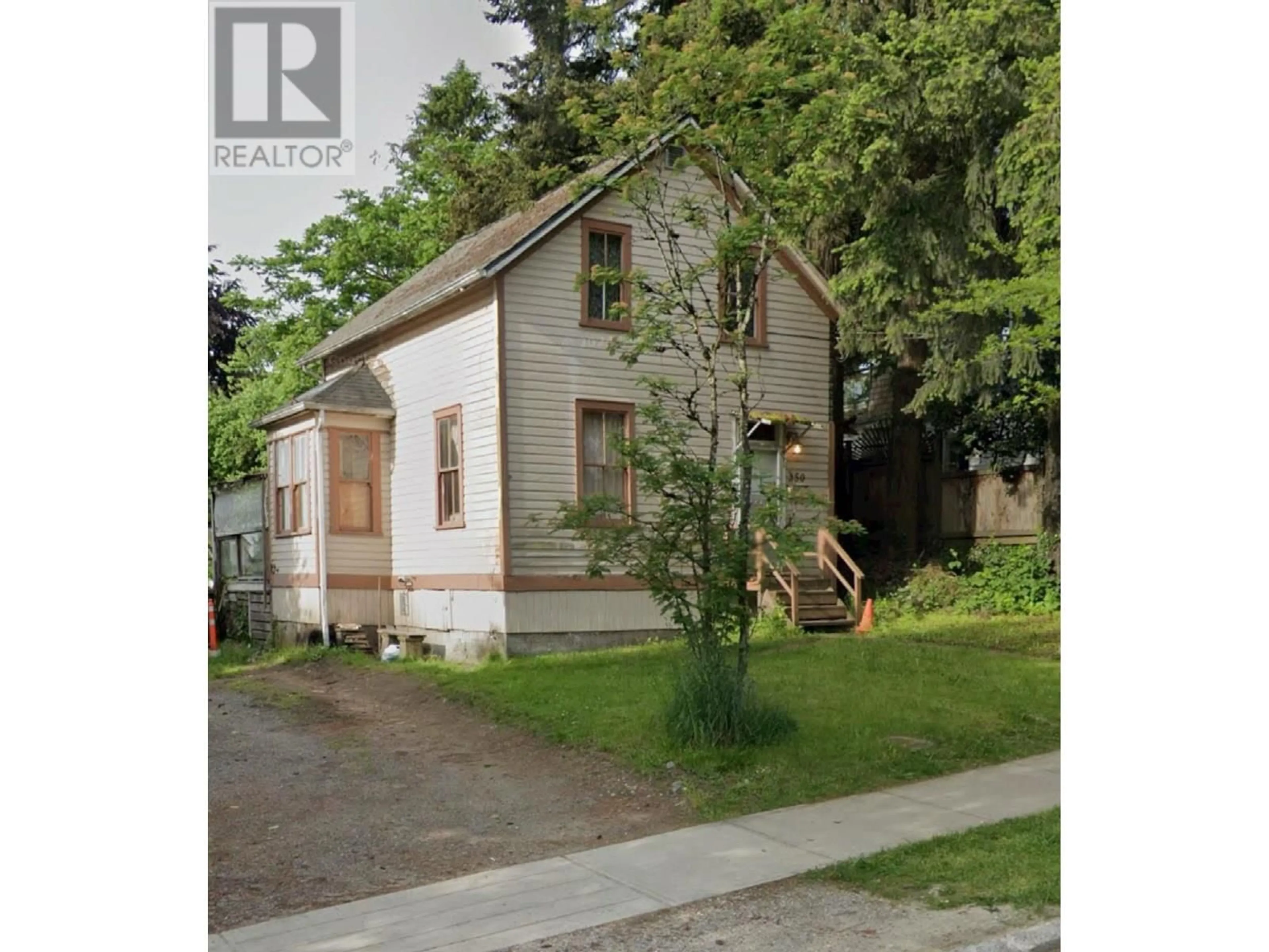Shed for 350 KEARY STREET, New Westminster British Columbia V3L3L3