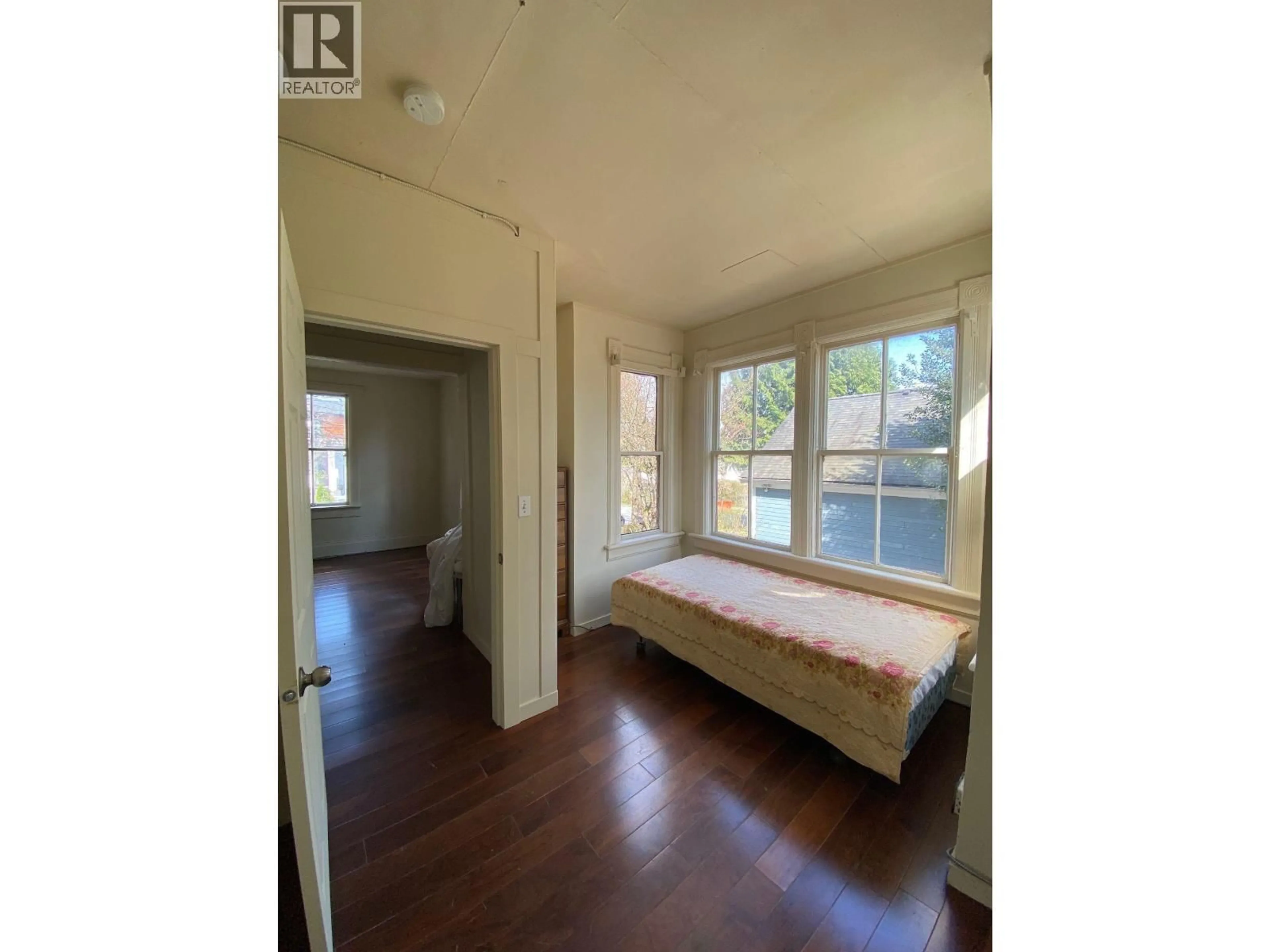 A pic of a room for 350 KEARY STREET, New Westminster British Columbia V3L3L3