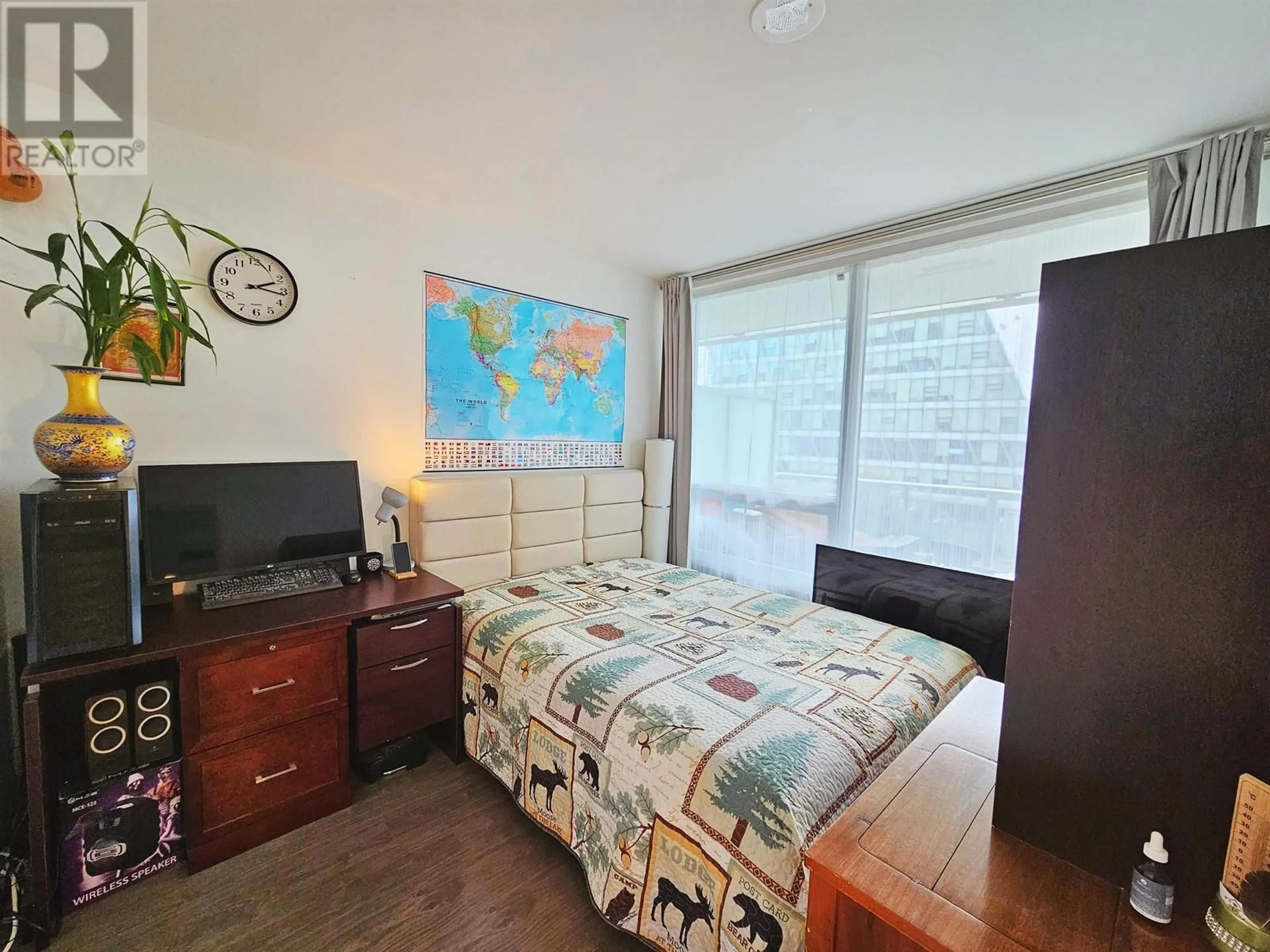 A pic of a room for 651 - 6328 NO. 3 ROAD, Richmond British Columbia V6Y0L6