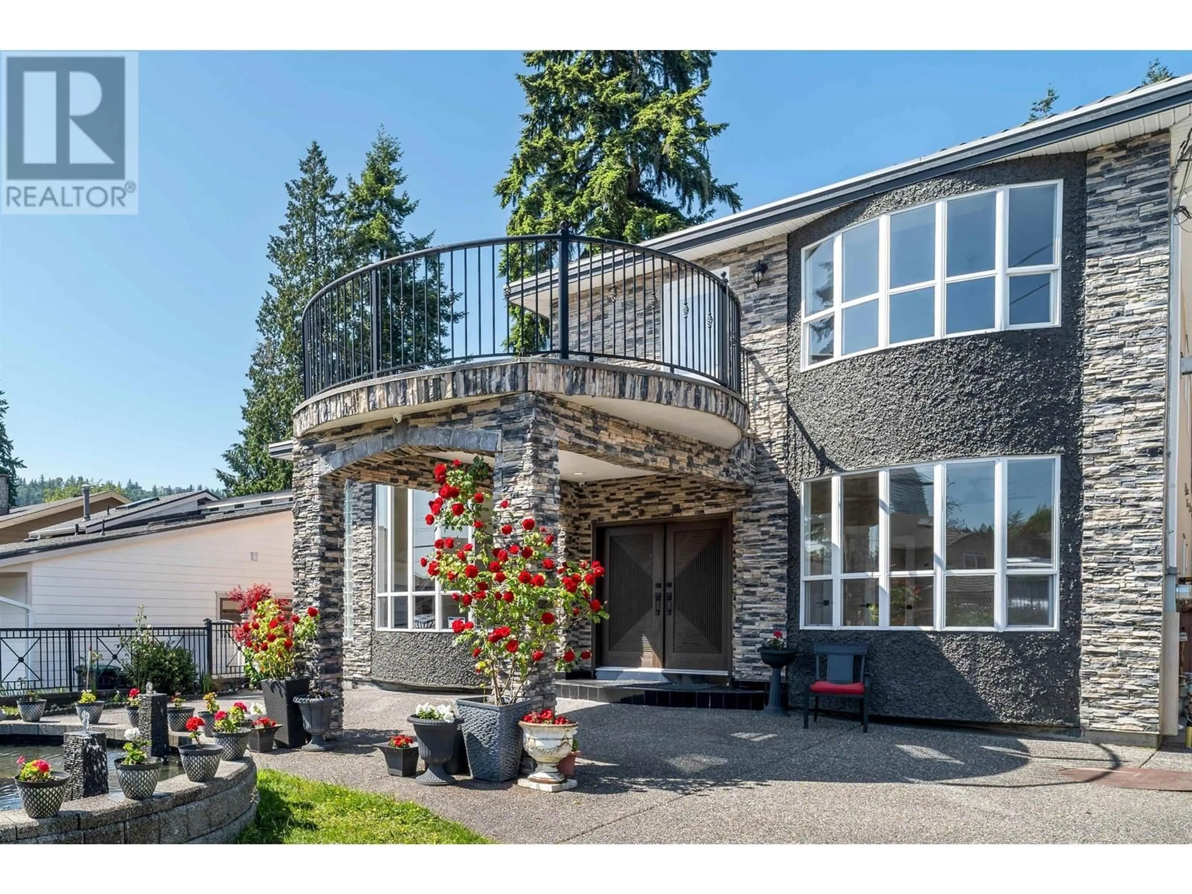 Home with brick exterior material, unknown for 639 CHAPMAN AVENUE, Coquitlam British Columbia V3J4A2