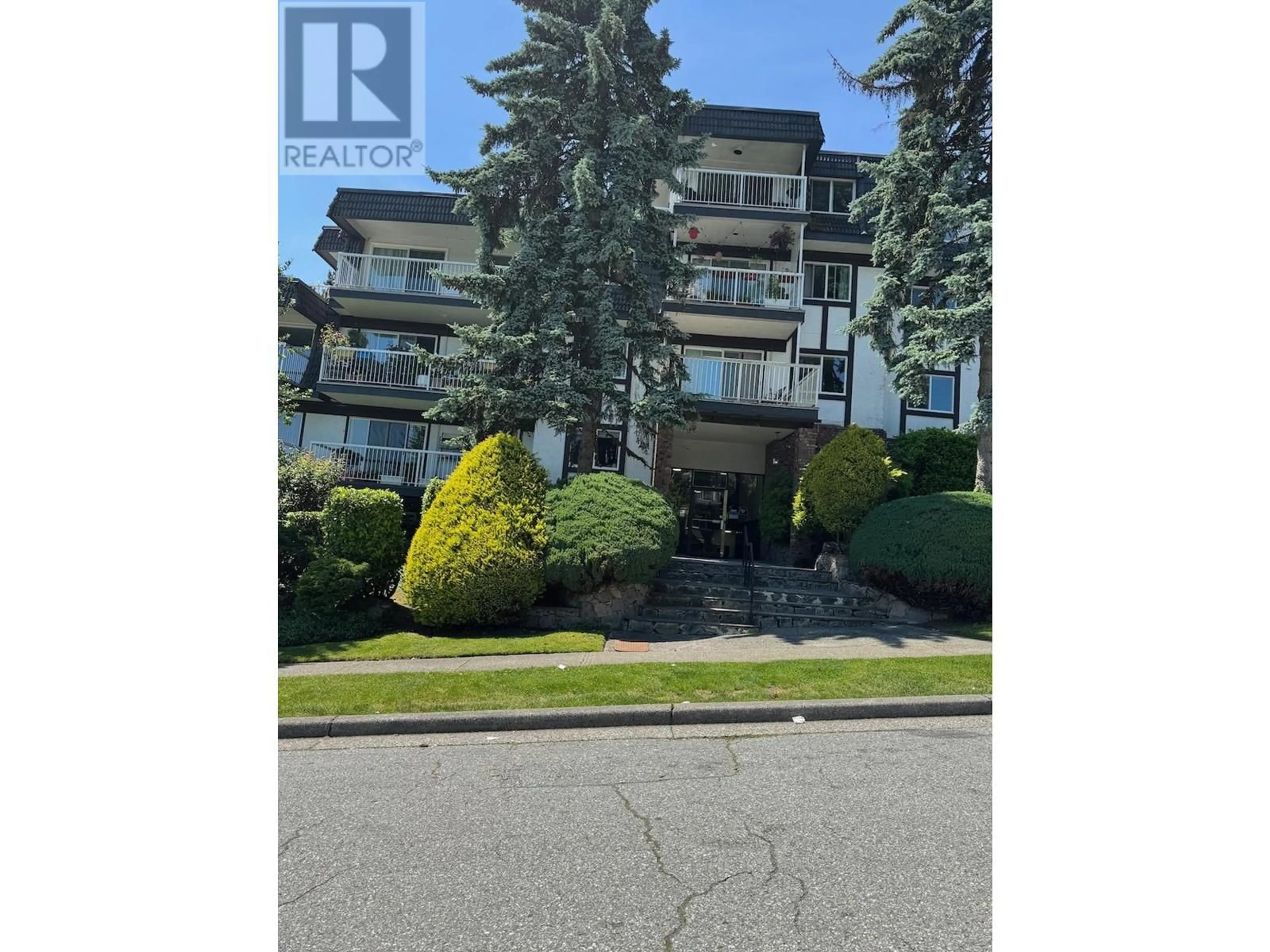 Unknown for 202 - 371 ELLESMERE AVENUE, Burnaby British Columbia V5B3T1