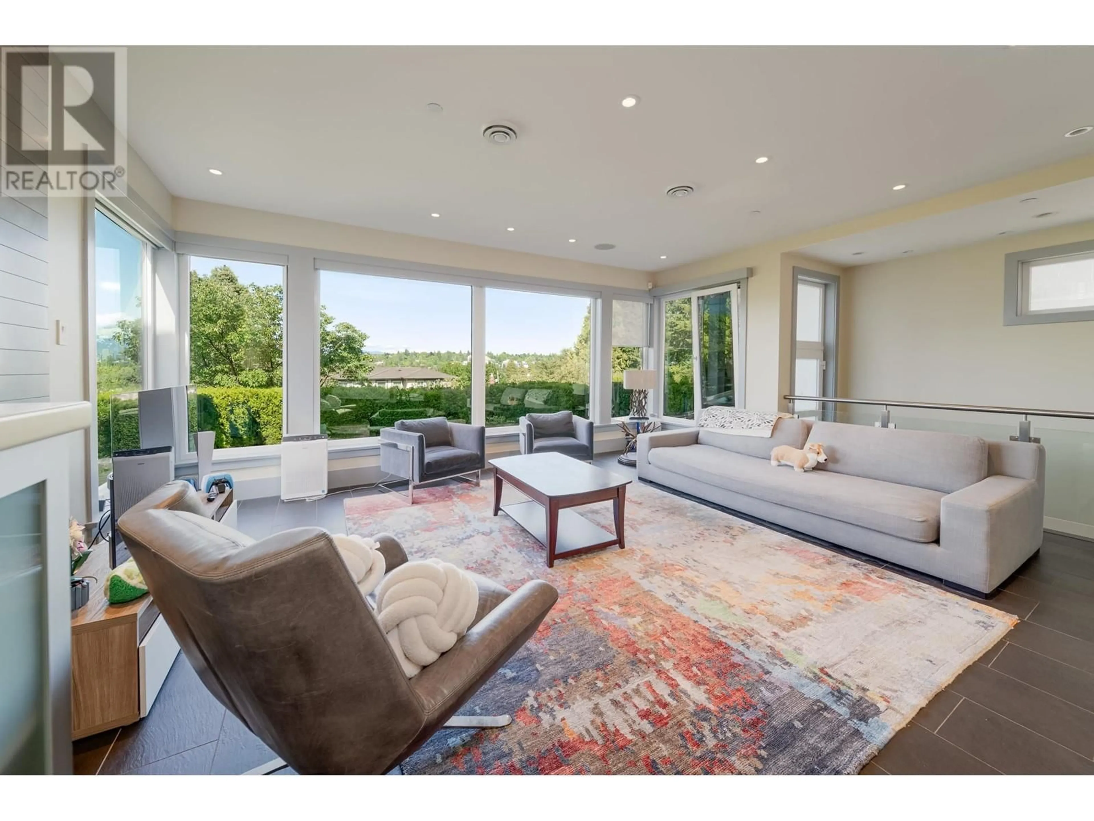 Living room with furniture, unknown for 4371 PUGET DRIVE, Vancouver British Columbia V6L2V7