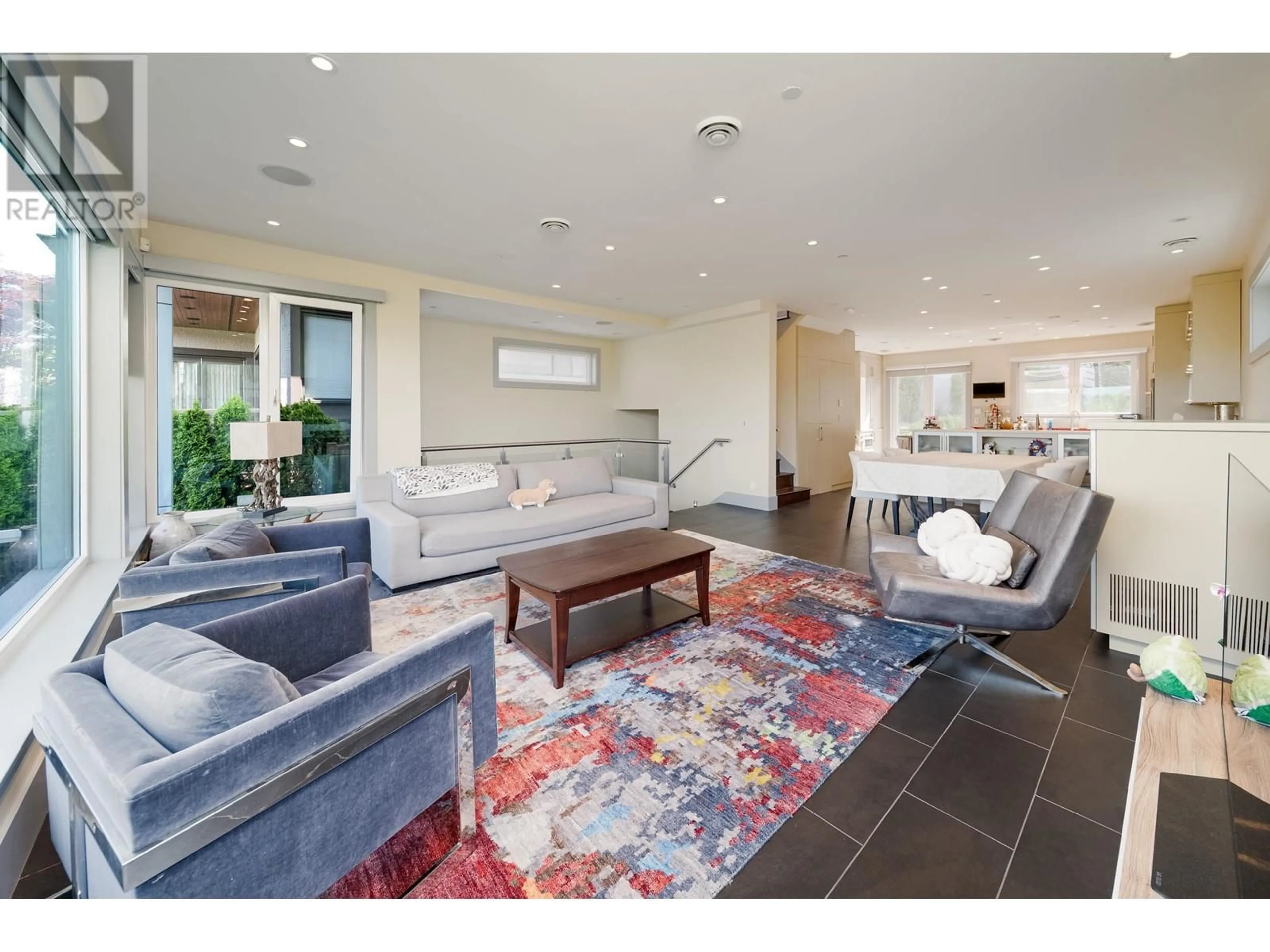 Living room with furniture, unknown for 4371 PUGET DRIVE, Vancouver British Columbia V6L2V7