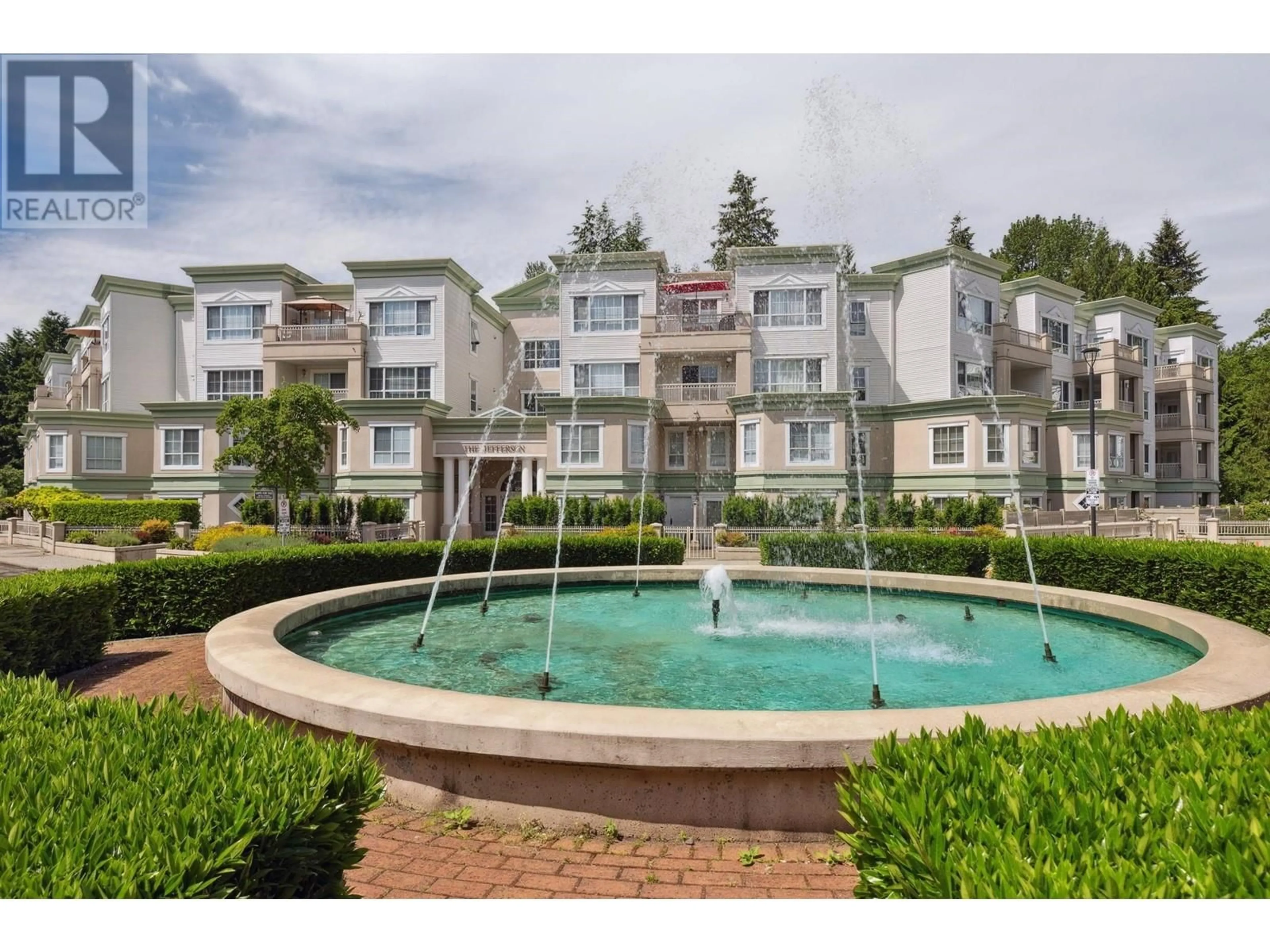 Pool for 203 - 2960 PRINCESS CRESCENT, Coquitlam British Columbia V3B7P2