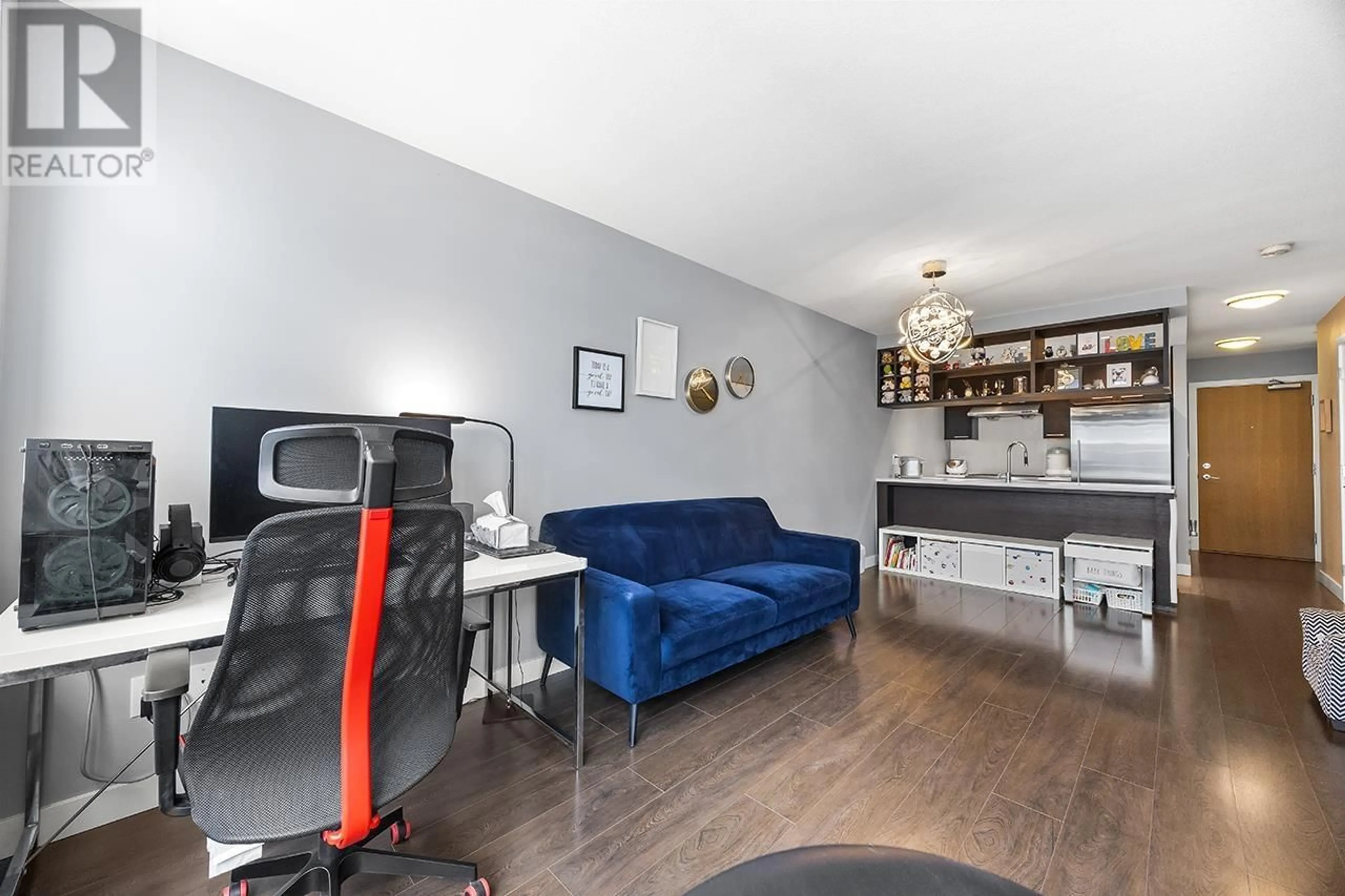 Living room with furniture, unknown for 1213 - 6288 NO. 3 ROAD, Richmond British Columbia V6Y0J4