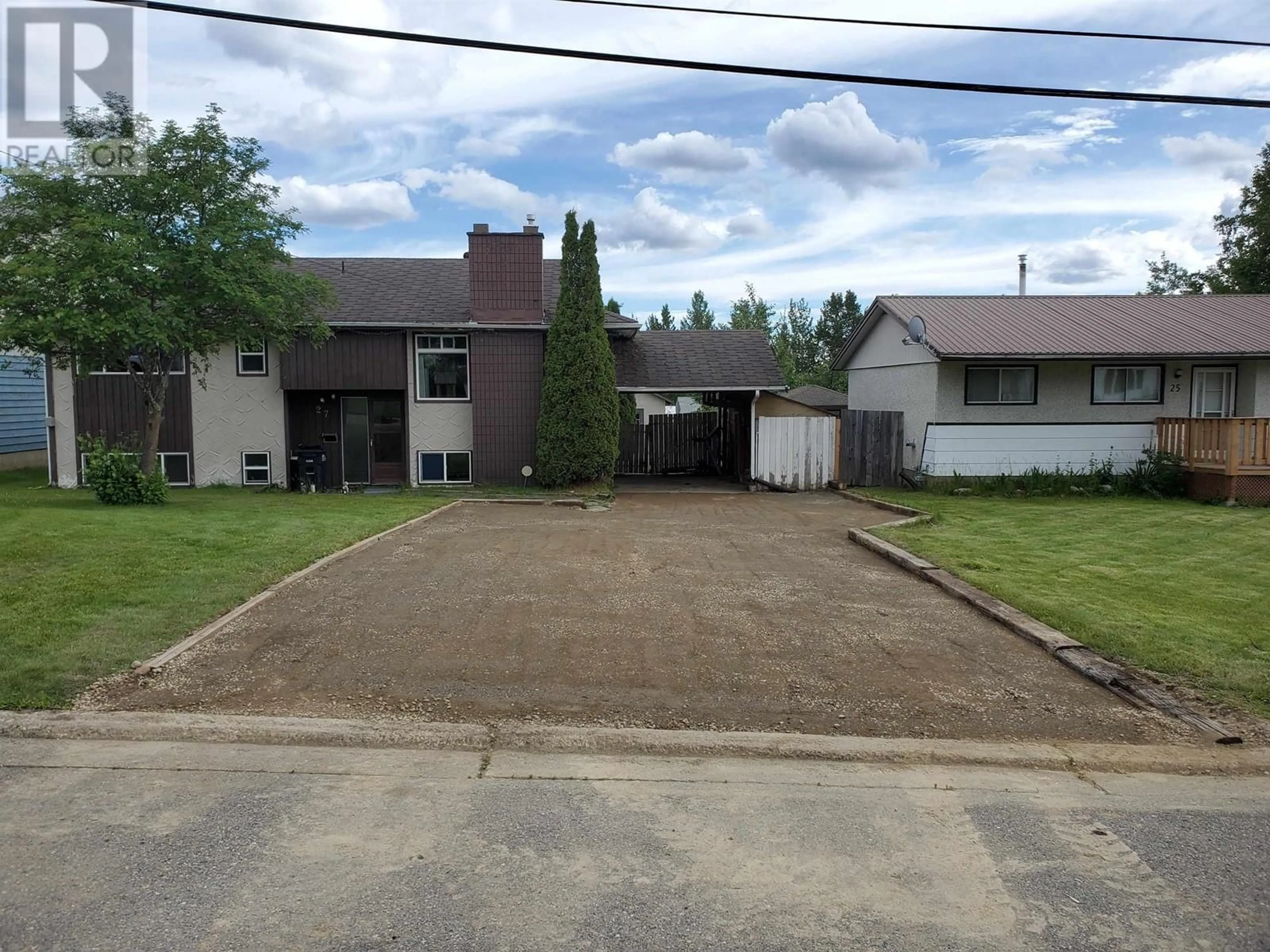A pic from outside/outdoor area/front of a property/back of a property/a pic from drone, street for 27 MANSON CRESCENT, Mackenzie British Columbia V0J2C0