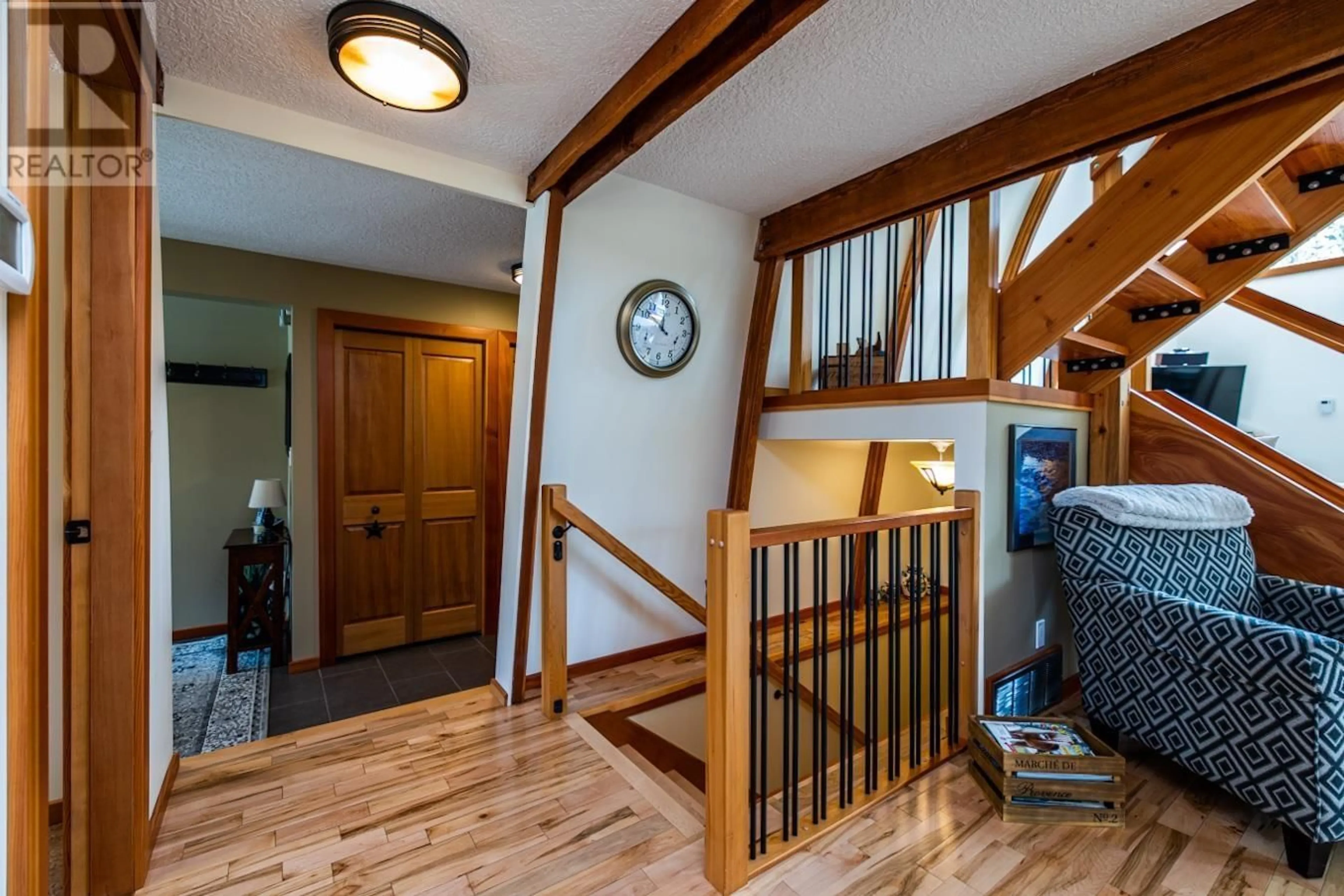 Indoor entryway for 15720 BLACKWATER ROAD, Blackwater British Columbia V2N6G7
