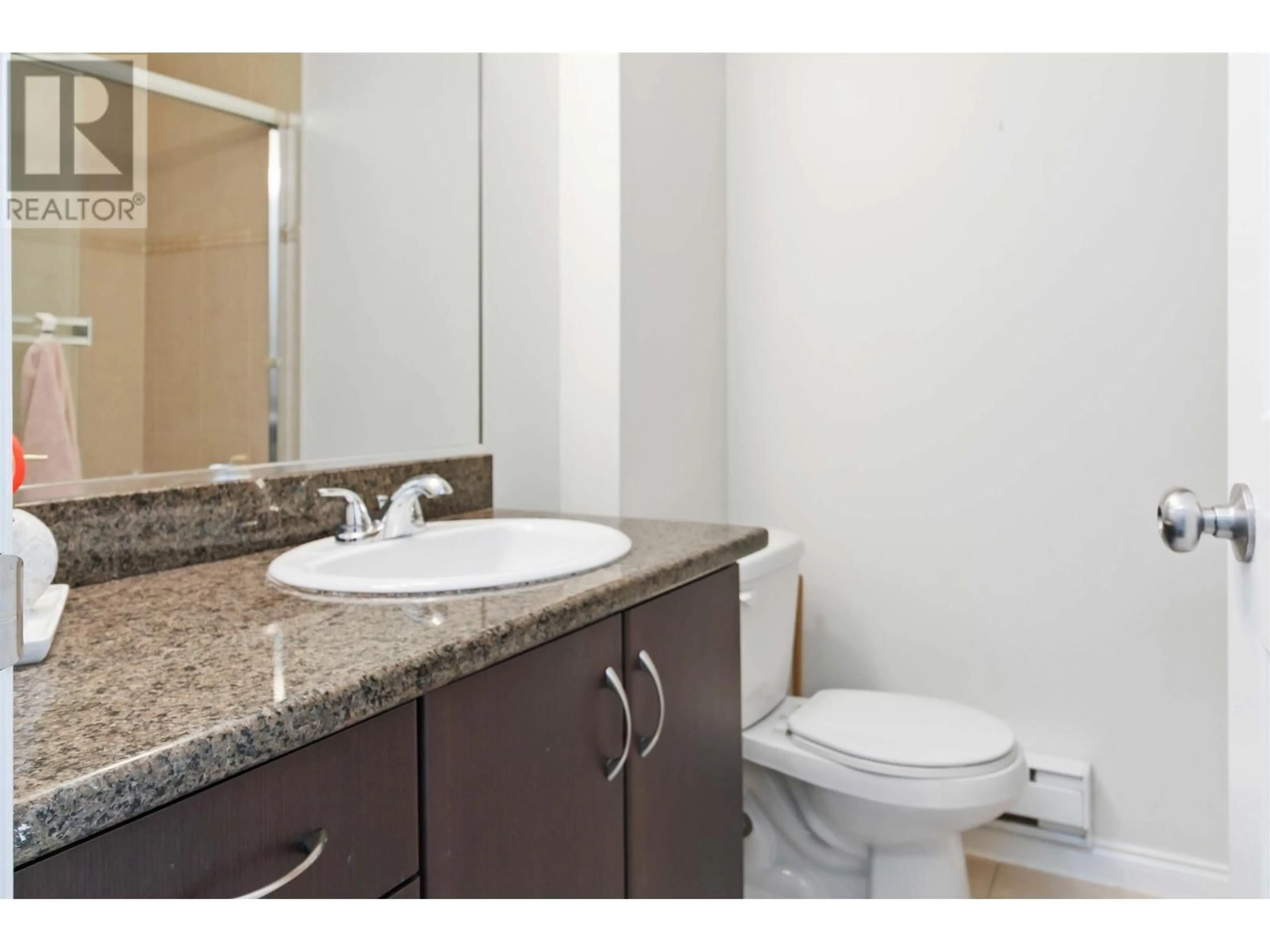 Standard bathroom, unknown for 7 - 9420 FERNDALE ROAD, Richmond British Columbia V6Y0A7