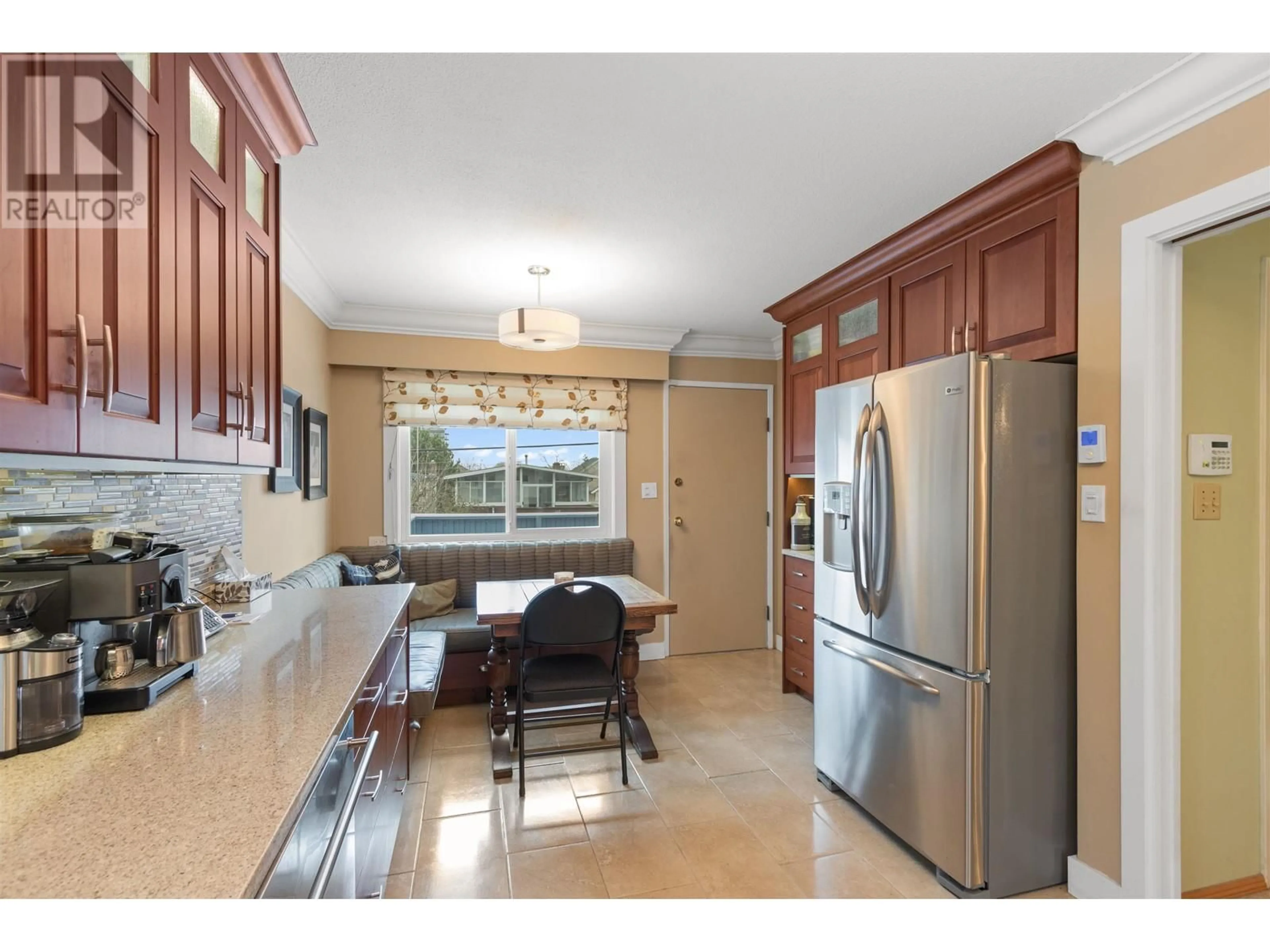Open concept kitchen, ceramic/tile floor for 1542 65TH AVENUE, Vancouver British Columbia V6P2R1