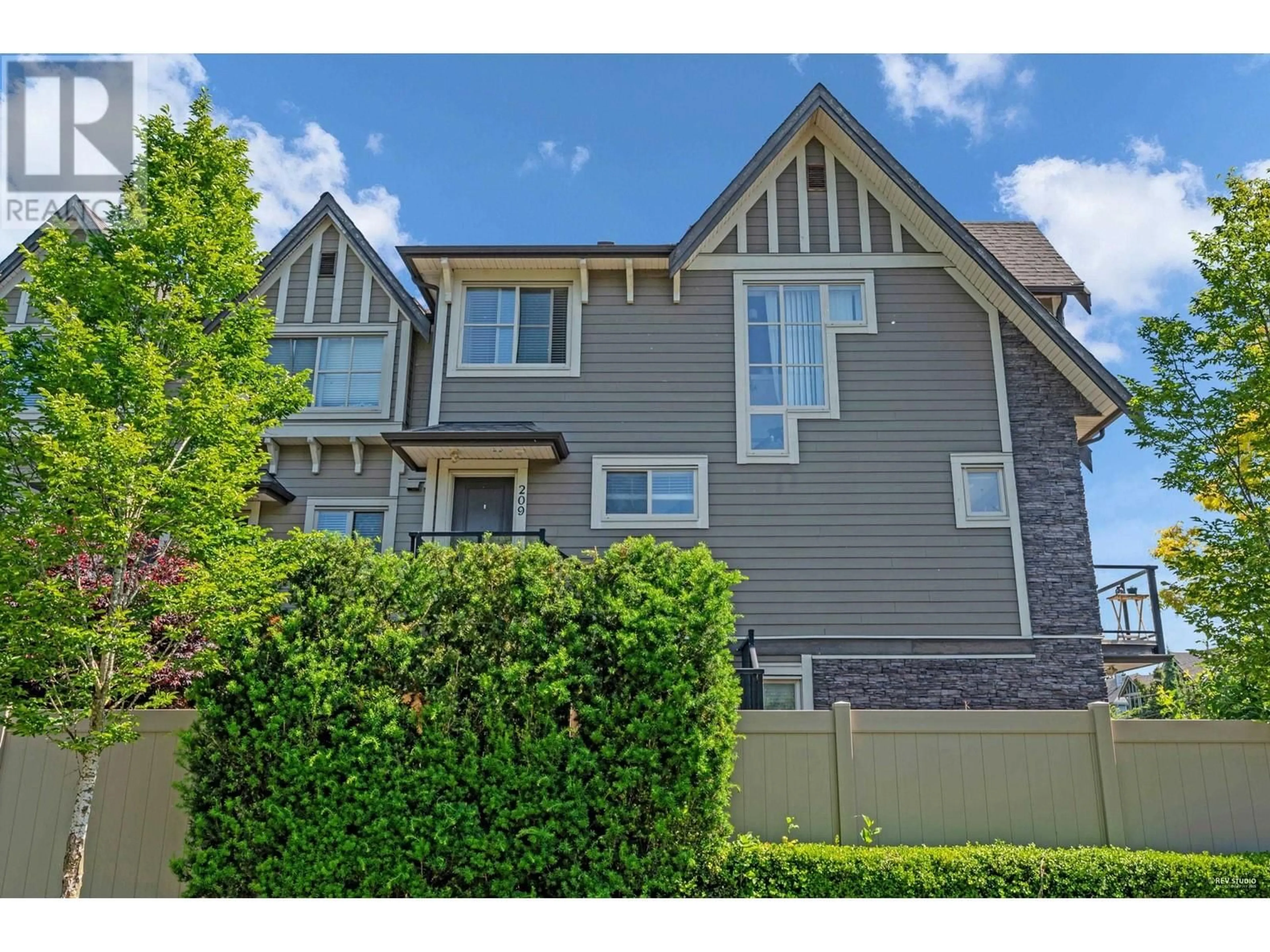 Unknown for 209 - 7159 STRIDE AVENUE, Burnaby British Columbia V3N1T8