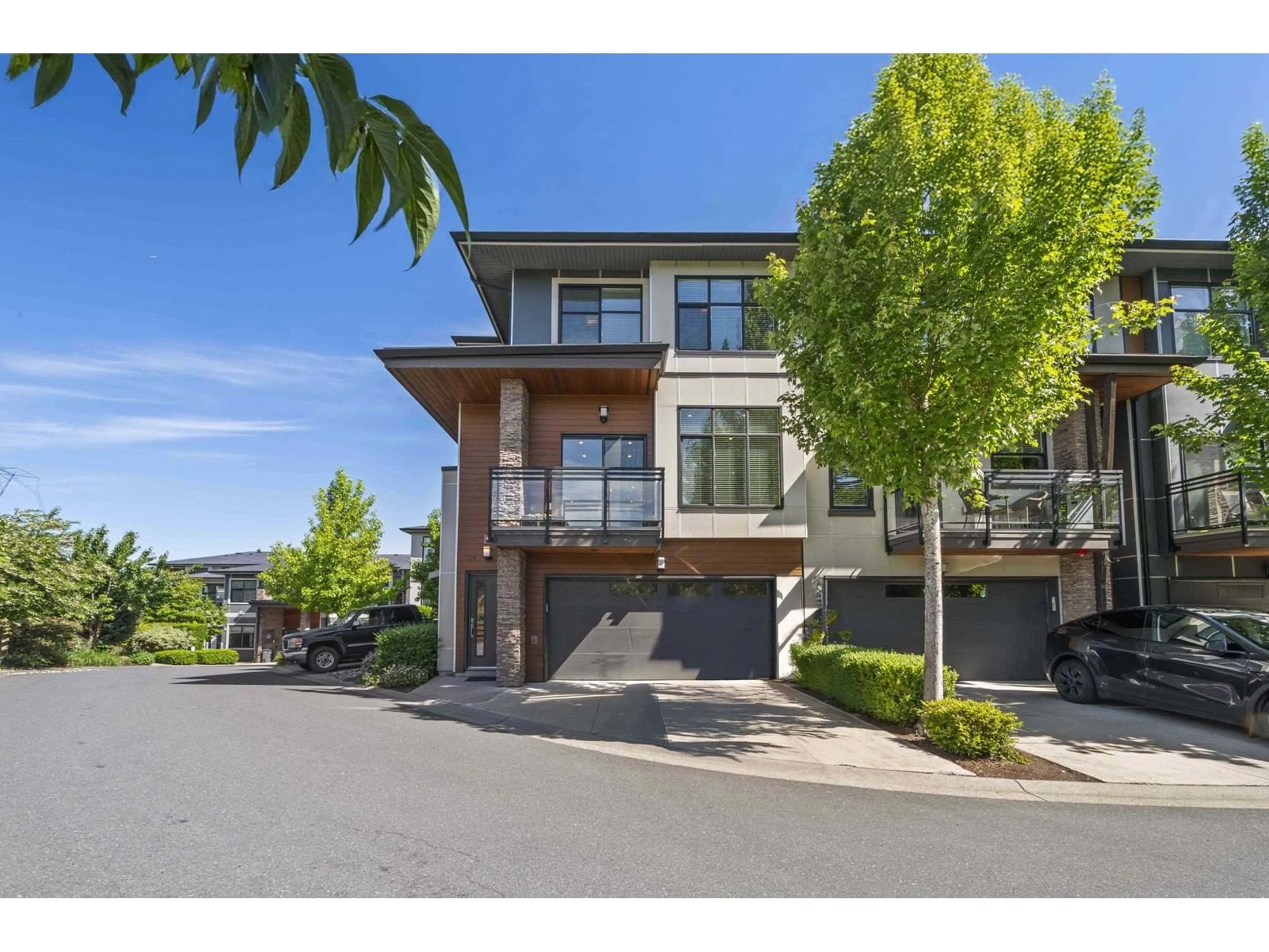 Unknown for 21 - 2687 158, Surrey British Columbia V3Z6V6