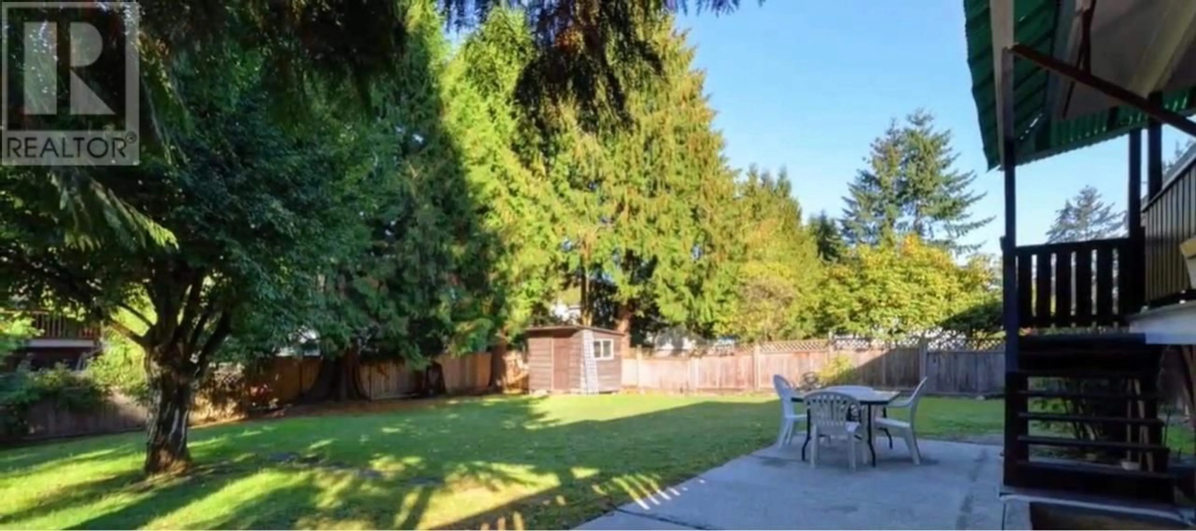 A pic from outside/outdoor area/front of a property/back of a property/a pic from drone, forest/trees view for 12079 GLENHURST STREET, Maple Ridge British Columbia V2X6V8
