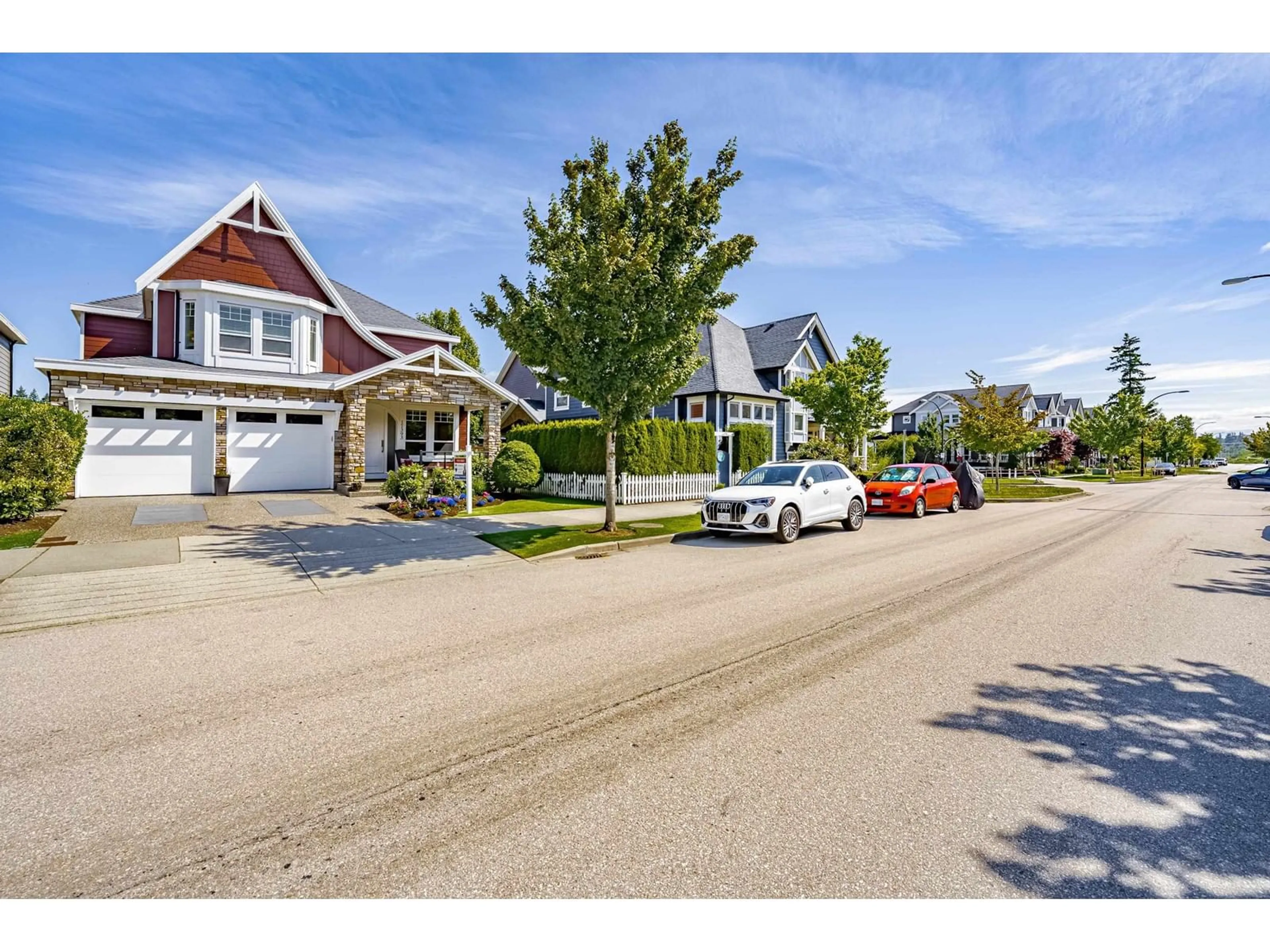 Unknown for 17393 2, Surrey British Columbia V3Z6R9