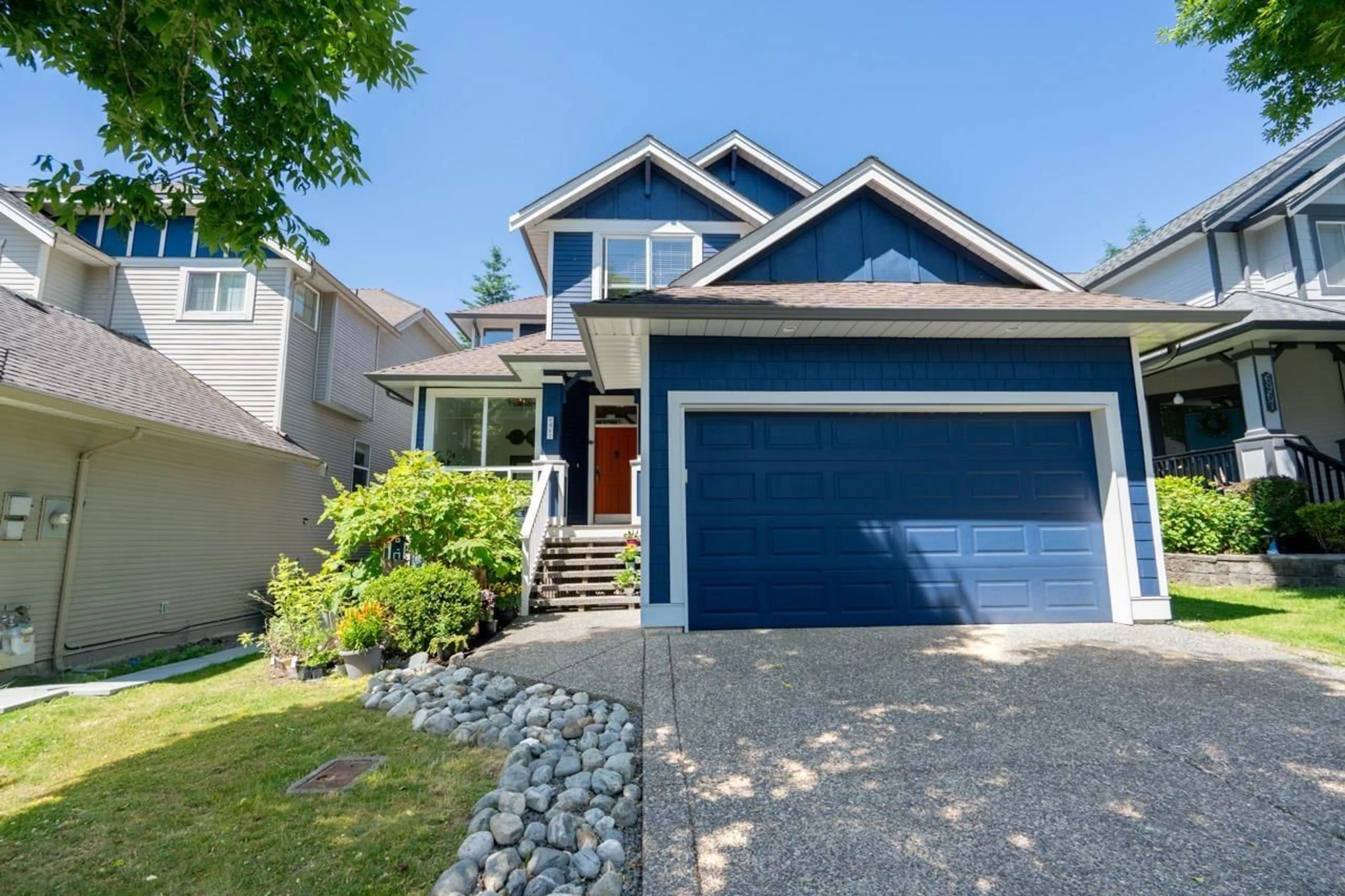 Home with vinyl exterior material, street for 6961 196A, Langley British Columbia V2Y3A7