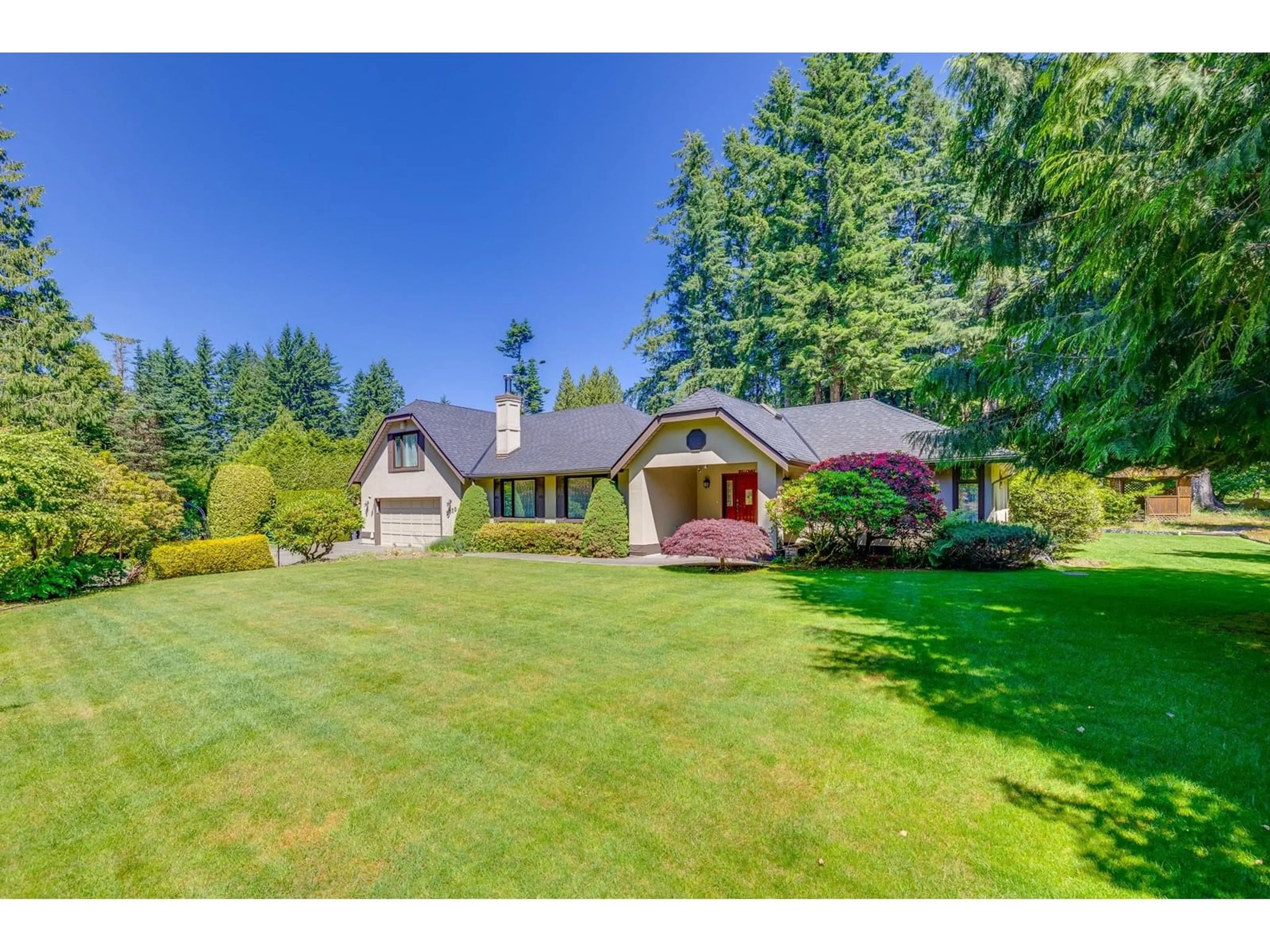 A pic from outside/outdoor area/front of a property/back of a property/a pic from drone, unknown for 2730 133, Surrey British Columbia V4P1X9