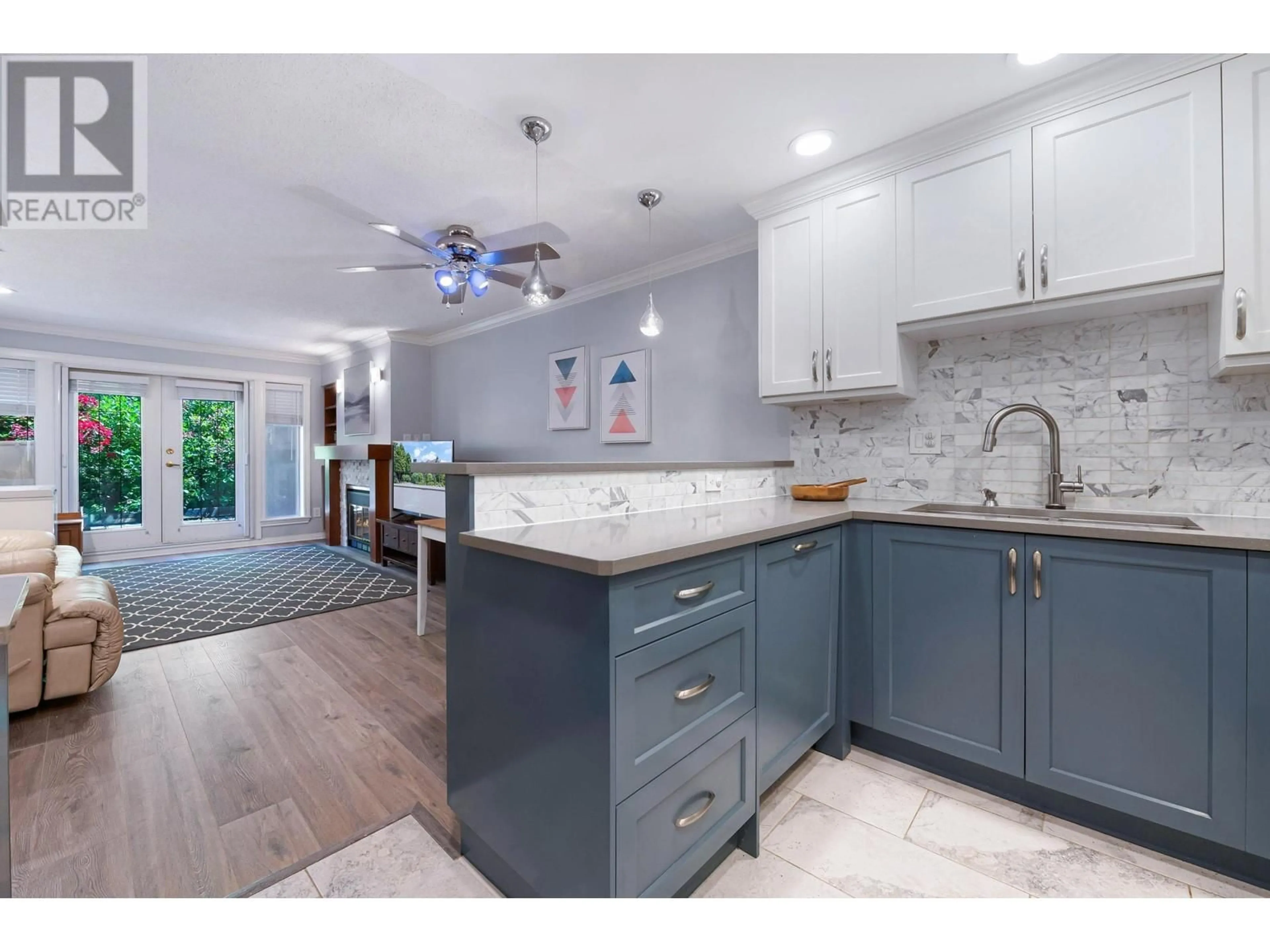Open concept kitchen, ceramic/tile floor for 107 - 74 MINER STREET, New Westminster British Columbia V3L5N6
