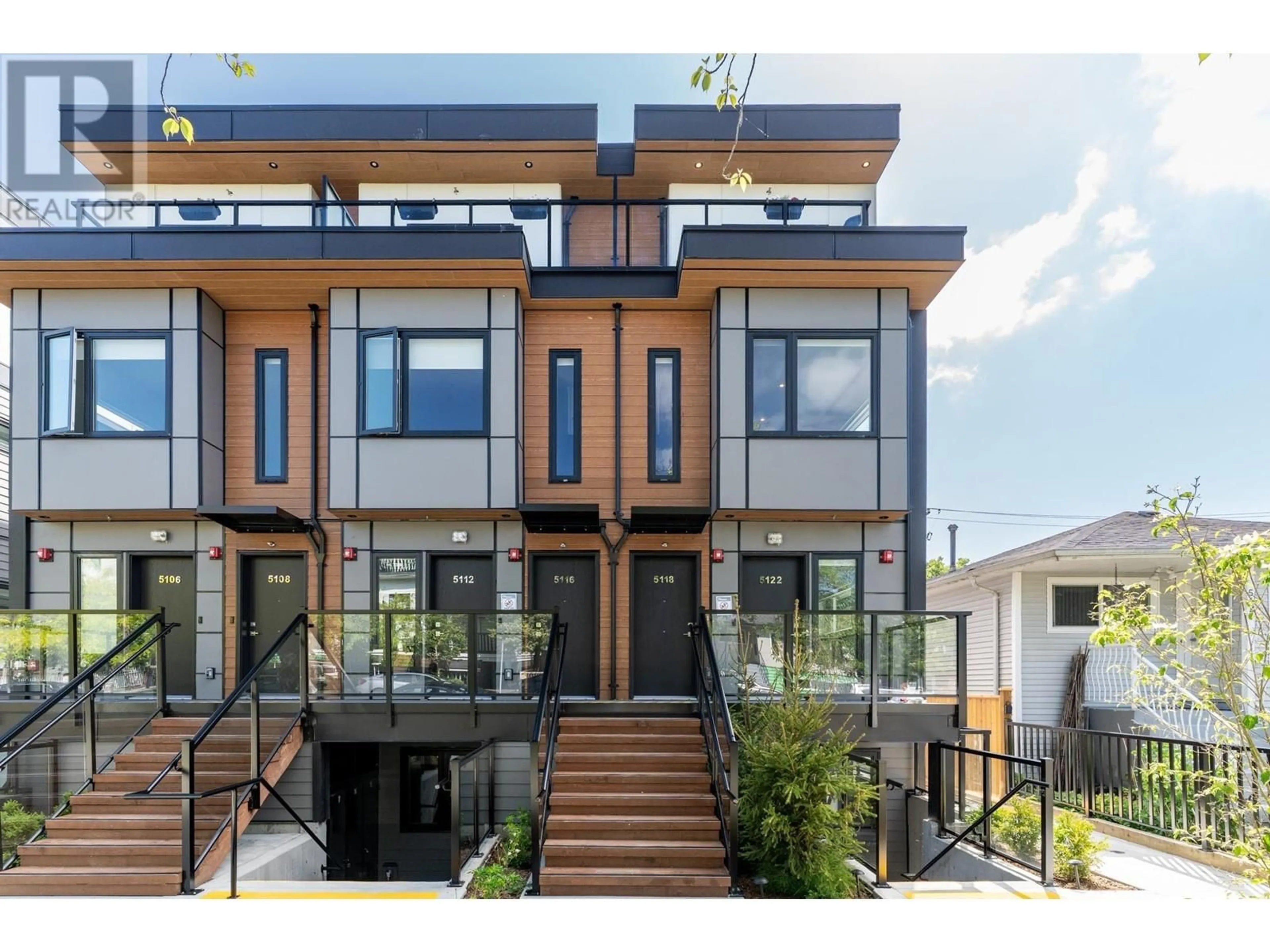 Unknown for 5118 CHAMBERS STREET, Vancouver British Columbia V5R0L2