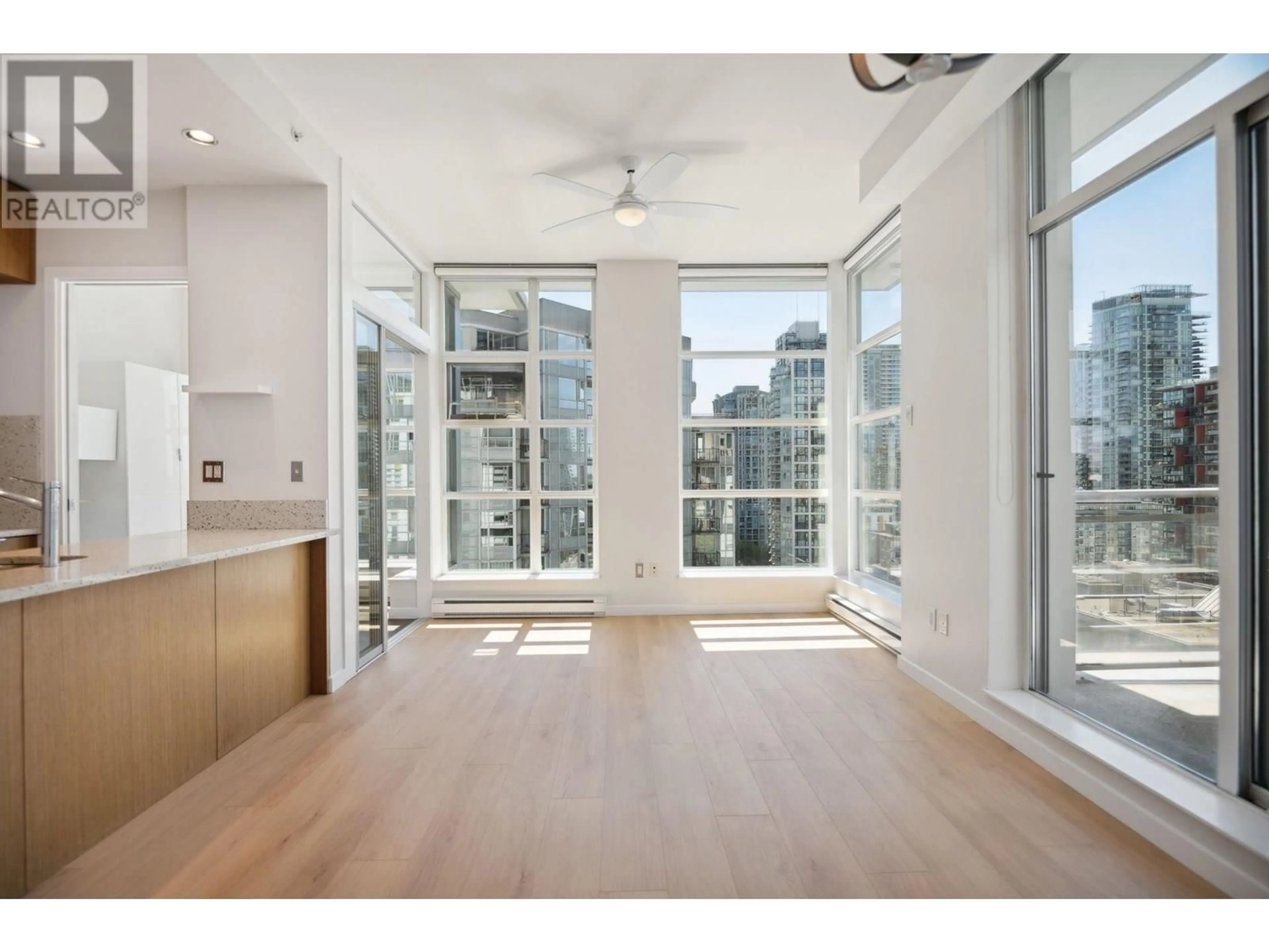 Unknown for 1206 - 1205 HOWE STREET, Vancouver British Columbia V6Z0B2