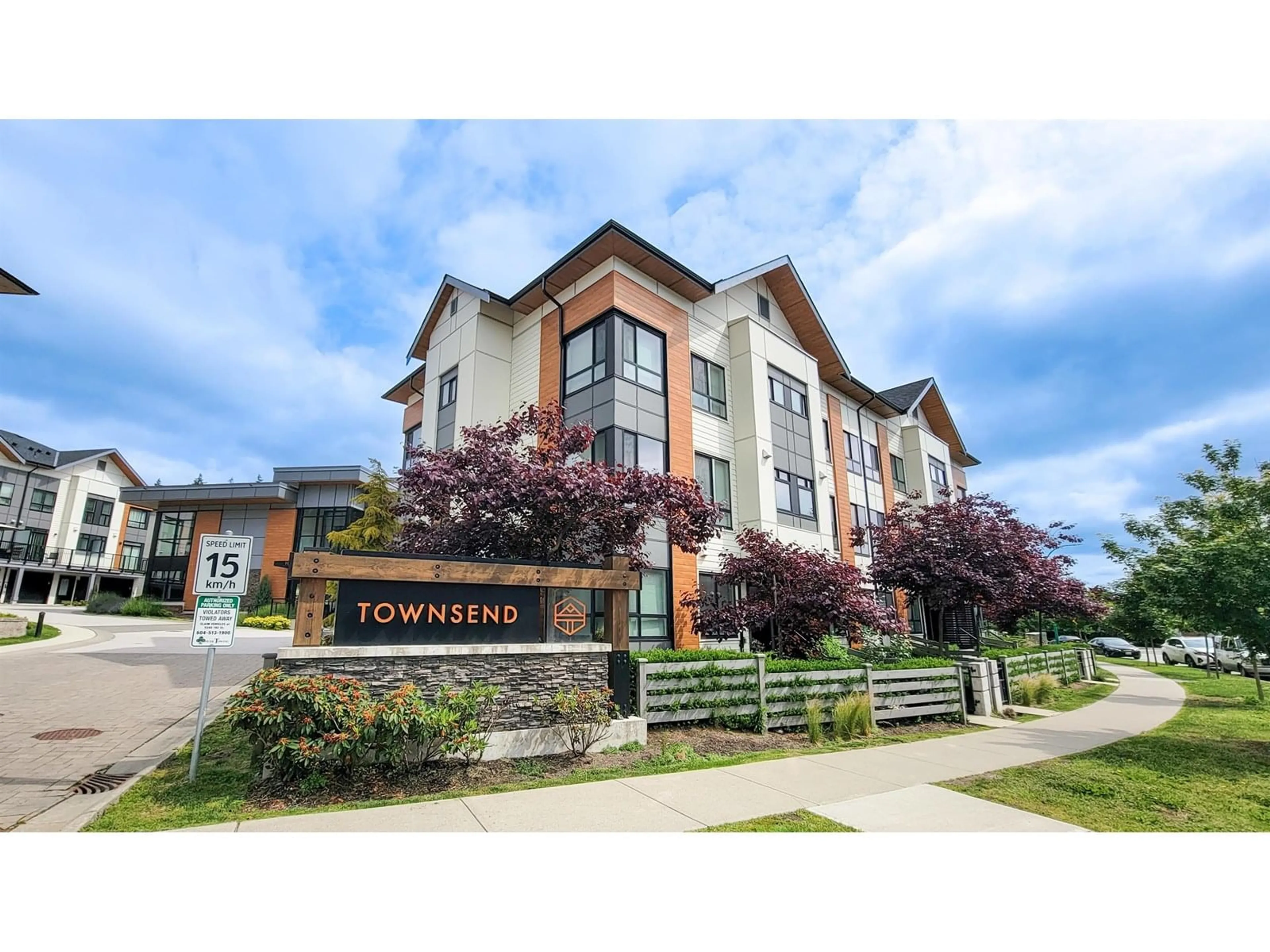 Unknown for 101 - 15111 EDMUND, Surrey British Columbia V3S0A5