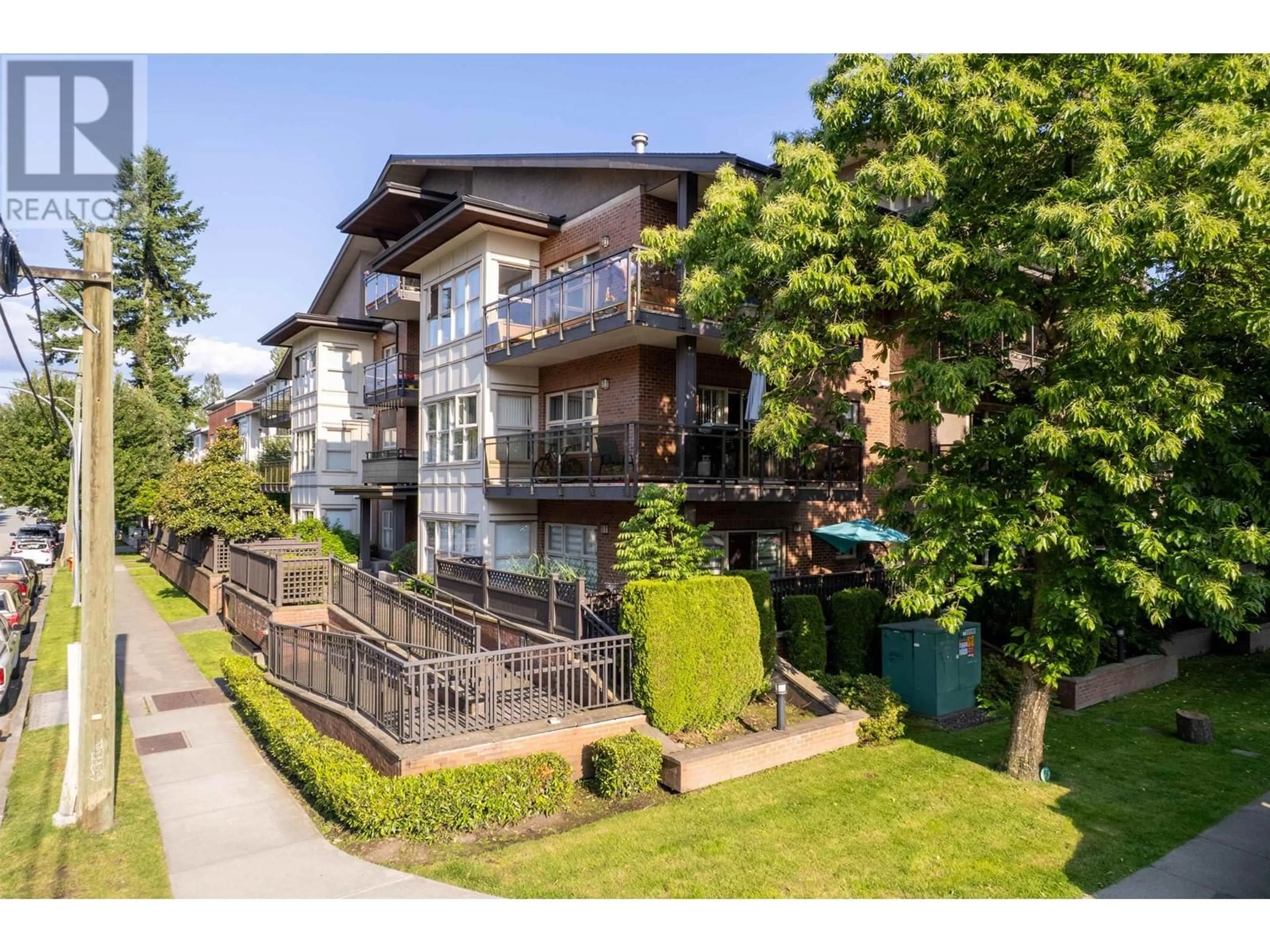 A pic from outside/outdoor area/front of a property/back of a property/a pic from drone, street for 103 - 1988 SUFFOLK AVENUE, Port Coquitlam British Columbia V3B1H2