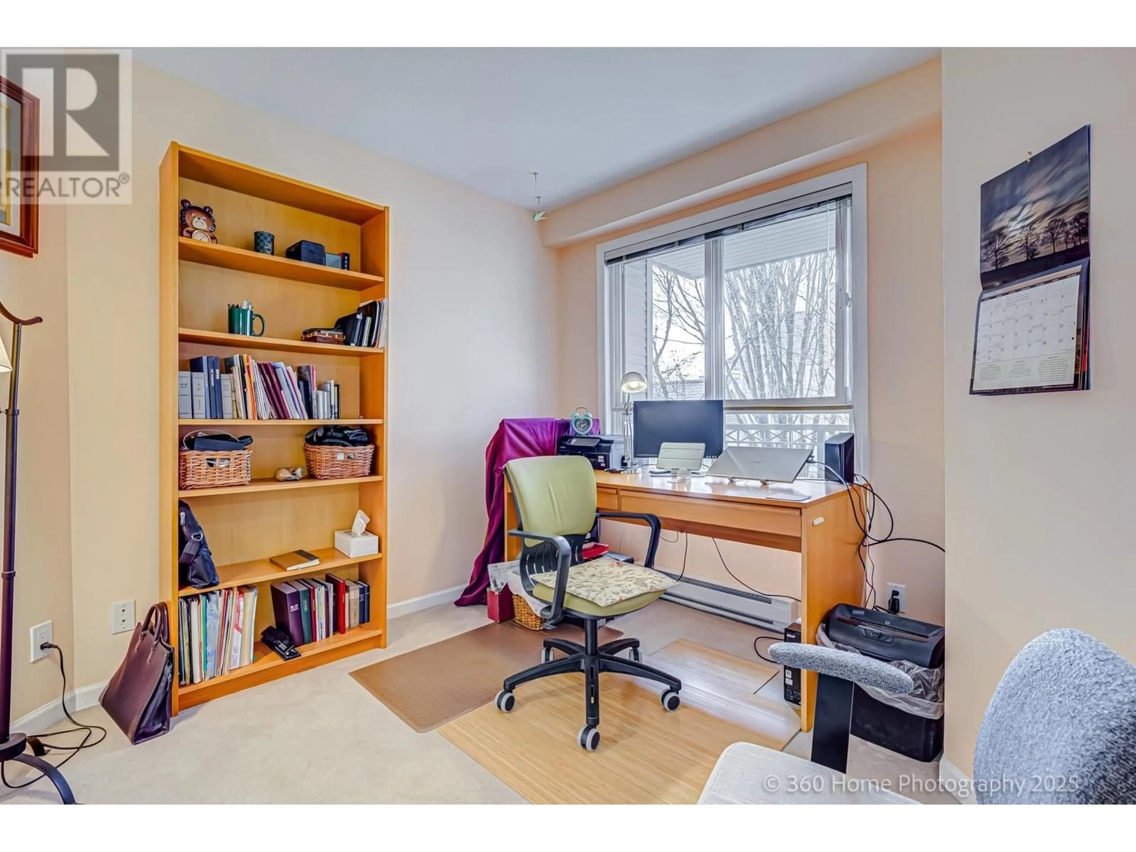 A pic of a room for 307 - 8495 JELLICOE STREET, Vancouver British Columbia V5S2J4