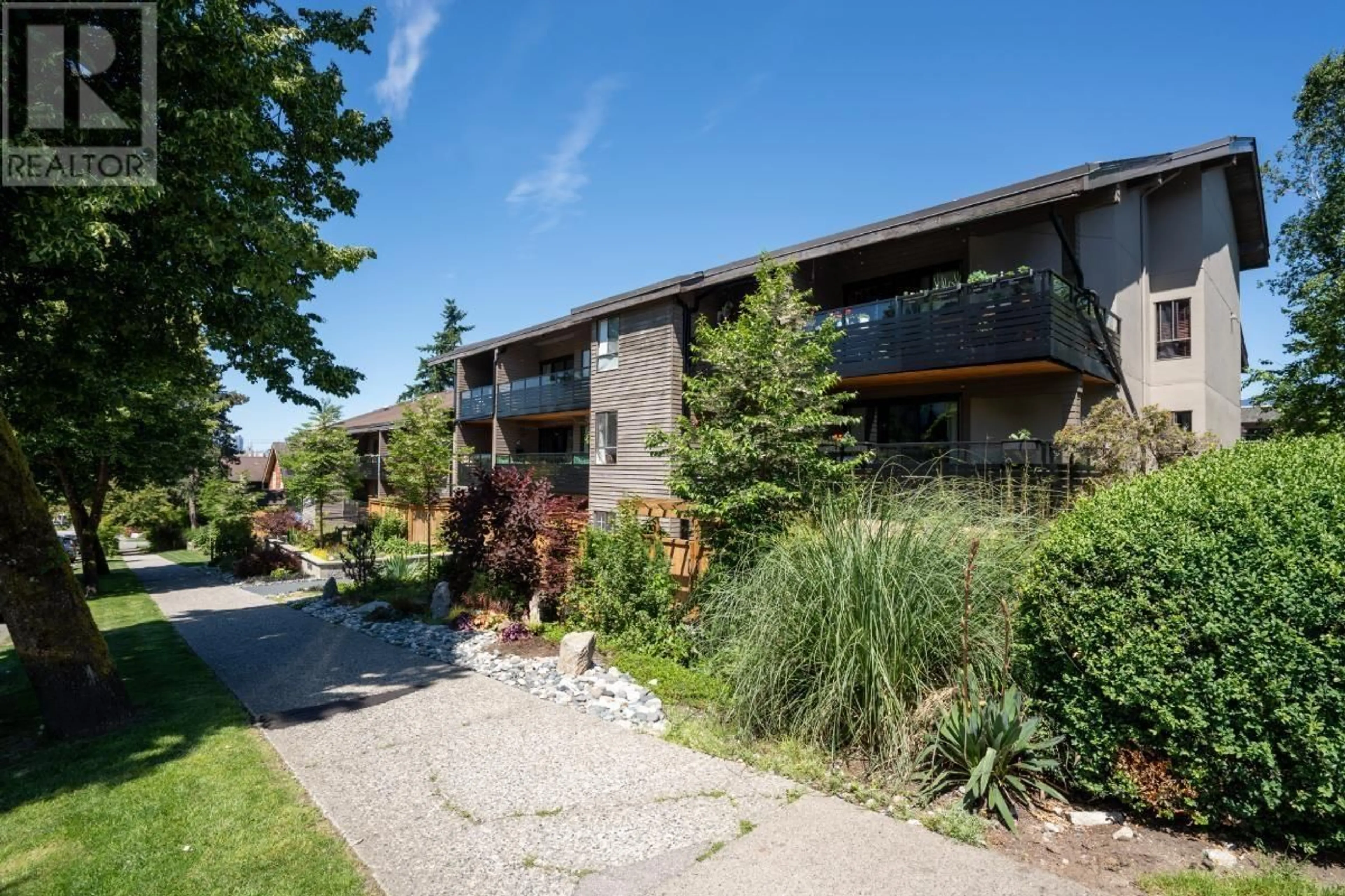 Patio, street for 315 - 1549 KITCHENER STREET, Vancouver British Columbia V5L2V8