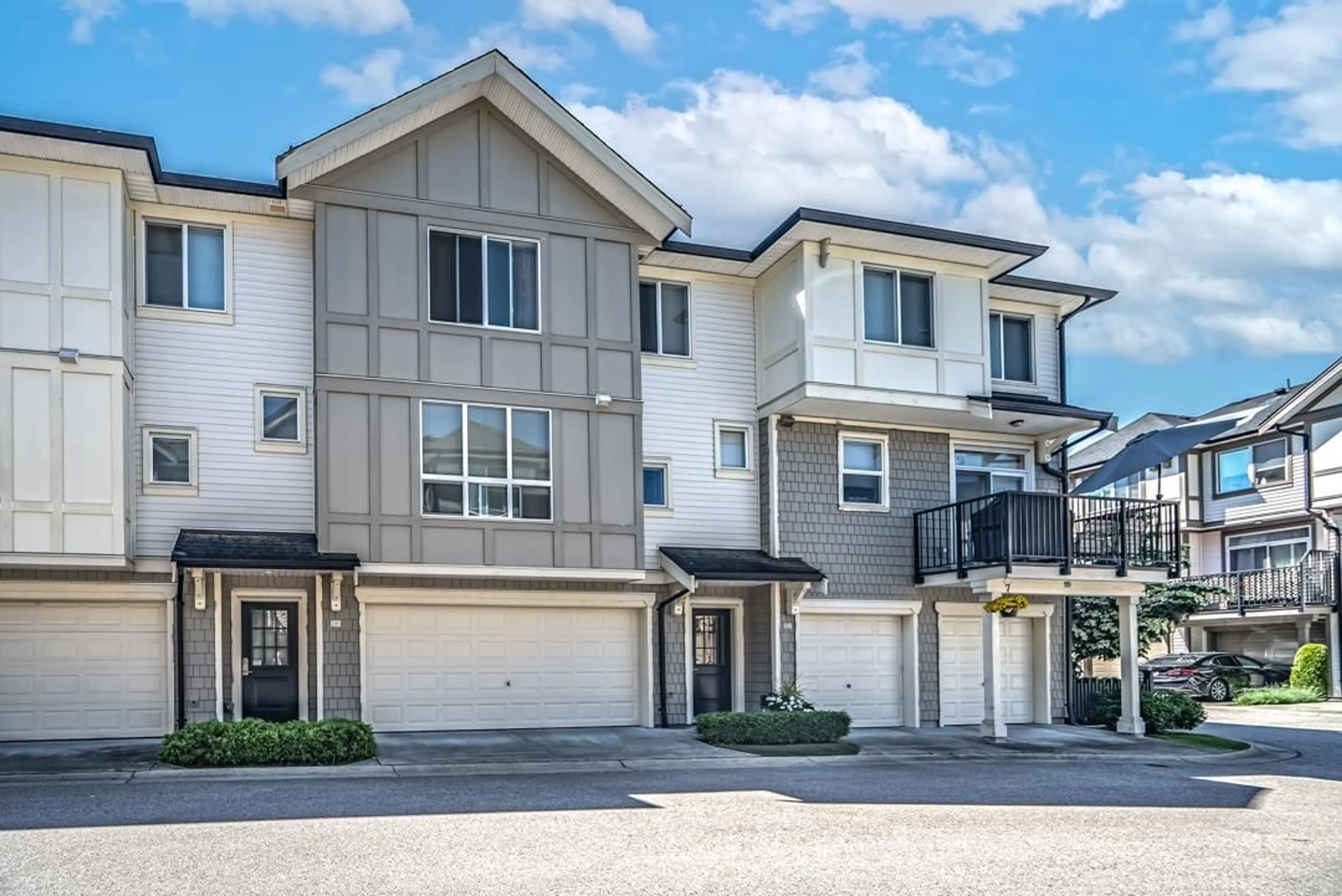 Unknown for 117 - 7848 209, Langley British Columbia V2Y0M4