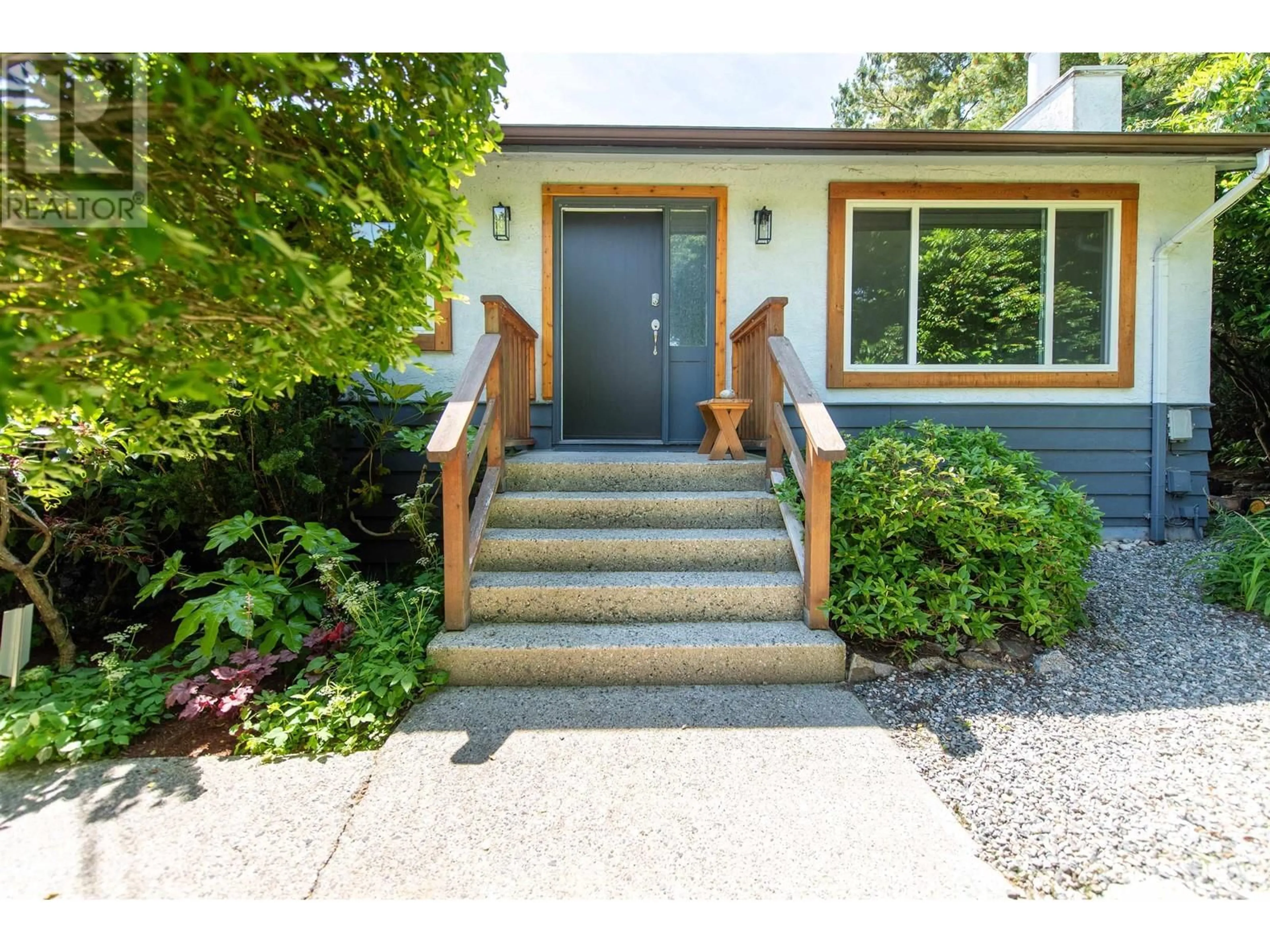 Unknown for 5711 TRAIL AVENUE, Sechelt British Columbia V0N3A0