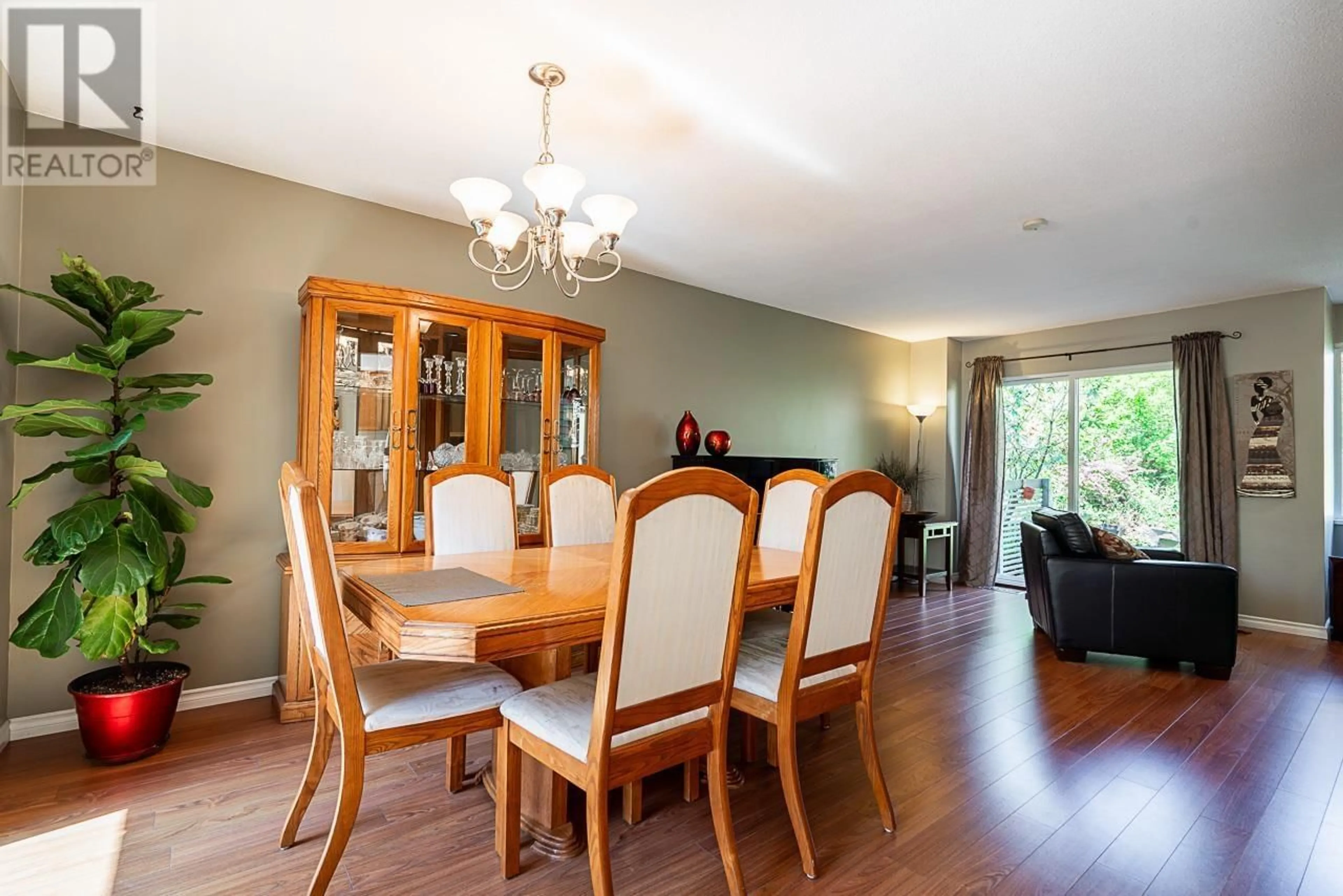 Dining room, wood/laminate floor for 8569 WILDERNESS COURT, Burnaby British Columbia V5A4B2