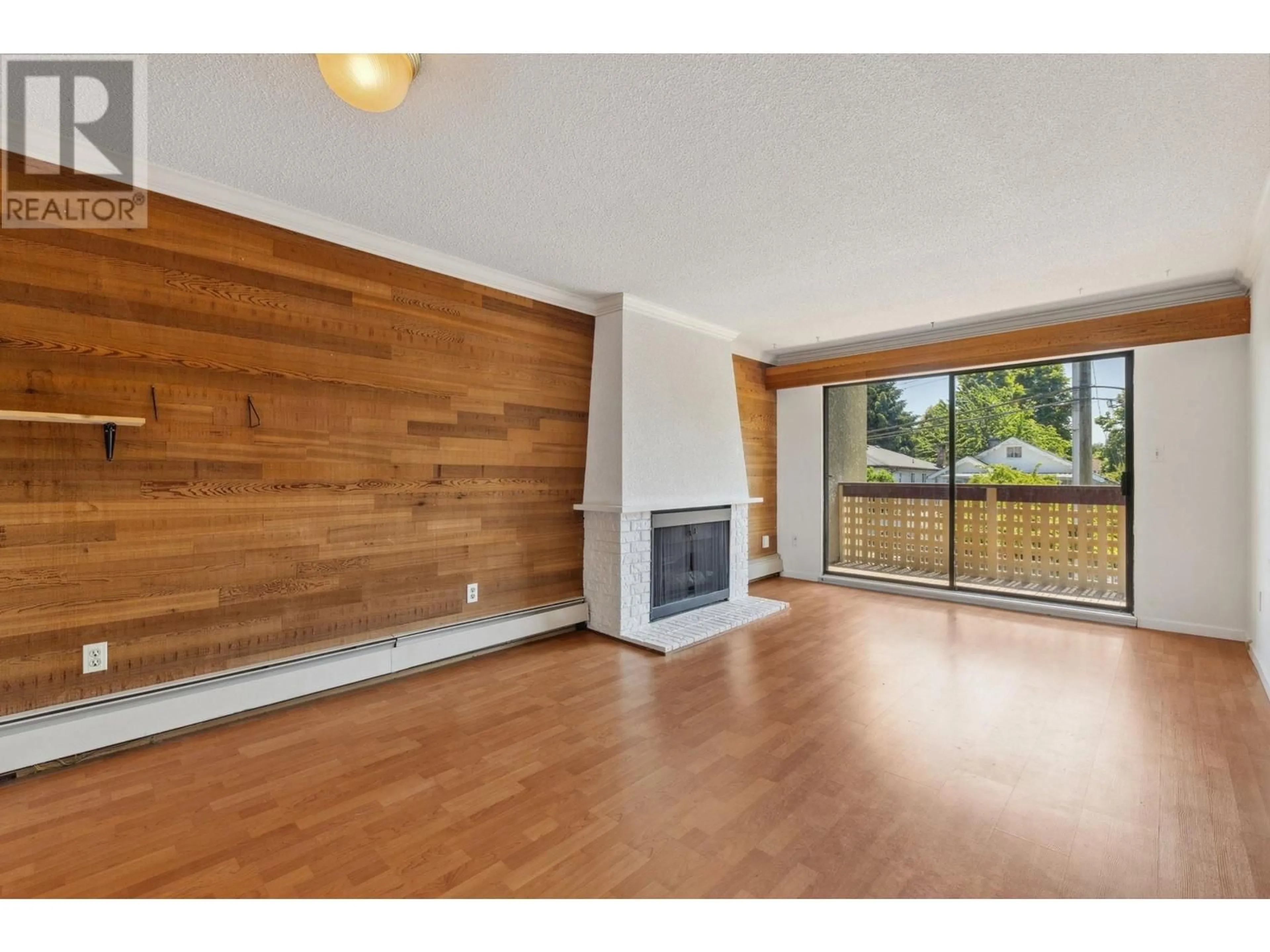 Unknown for 212 - 3150 PRINCE EDWARD STREET, Vancouver British Columbia V5T3N6