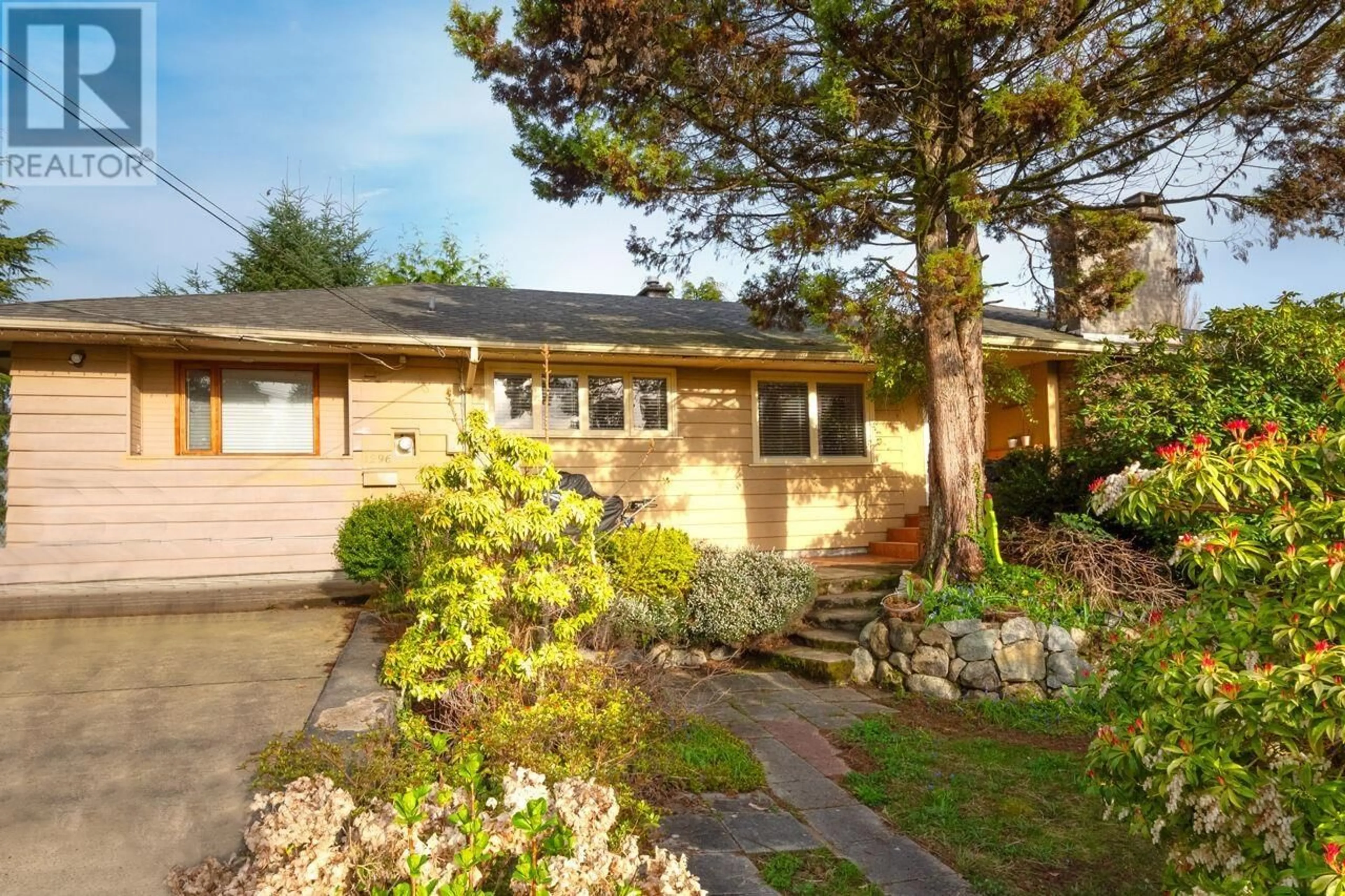 Unknown for 1296 INGLEWOOD AVENUE, West Vancouver British Columbia V7T1Y6