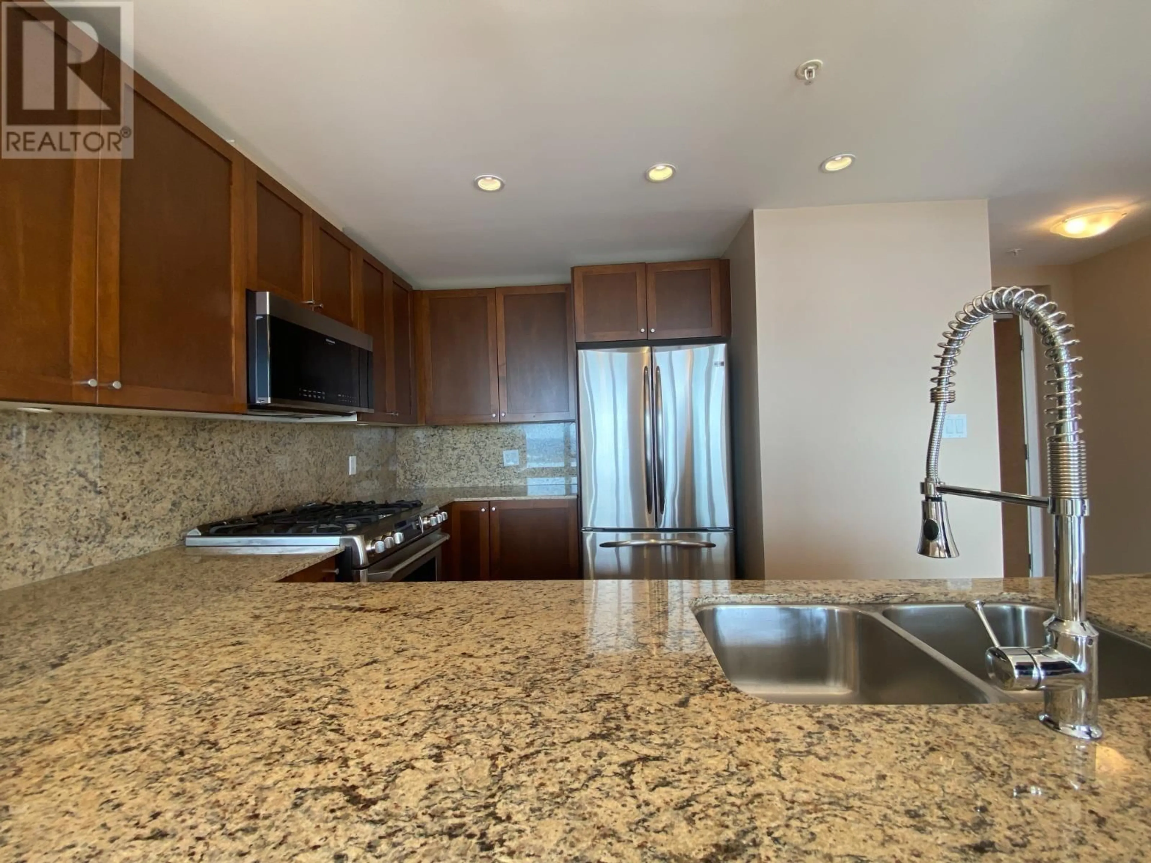 Standard kitchen, ceramic/tile floor for 2503 - 280 ROSS DRIVE, New Westminster British Columbia V3L0C2