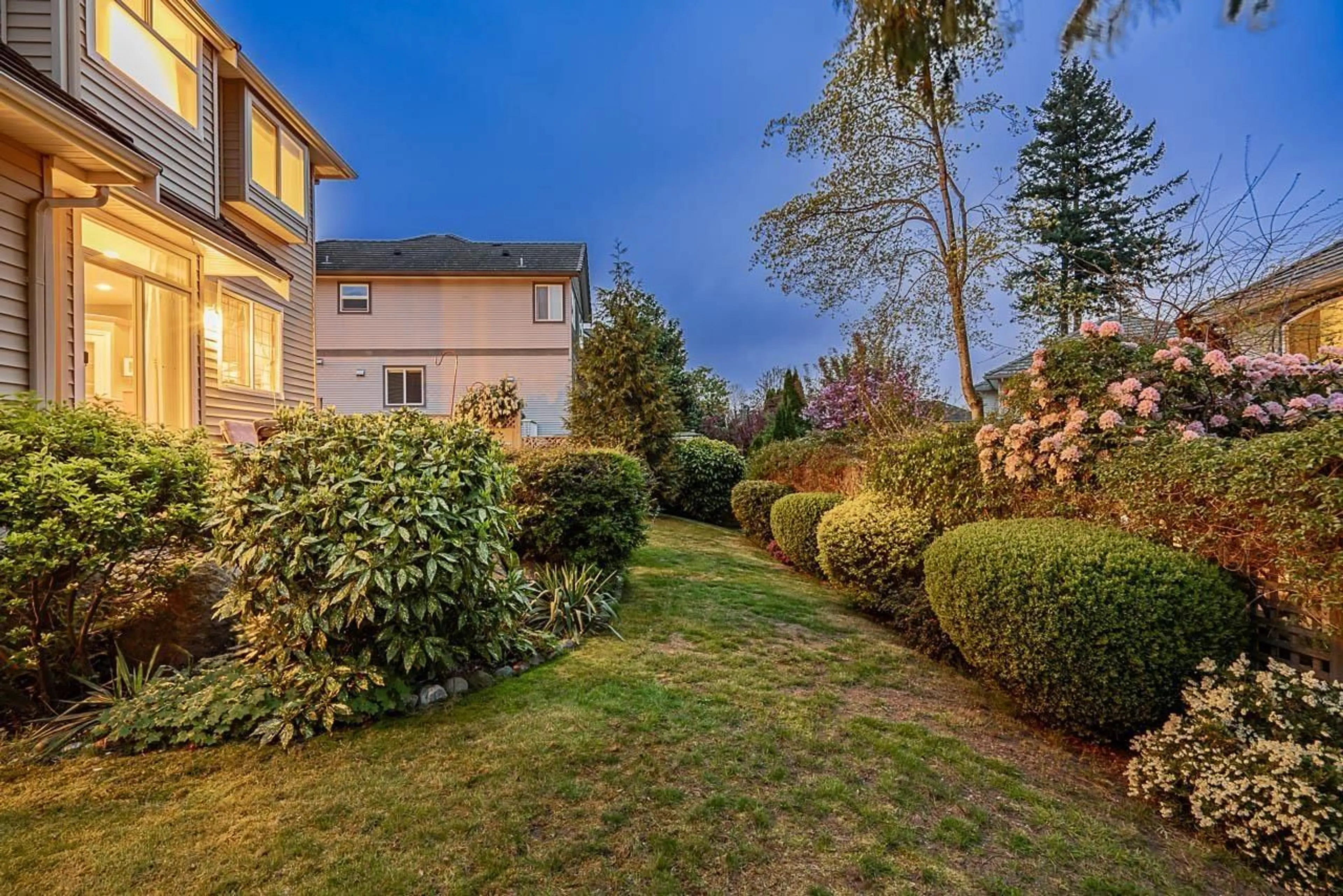 Patio, street for 14633 72A, Surrey British Columbia V3S9L8