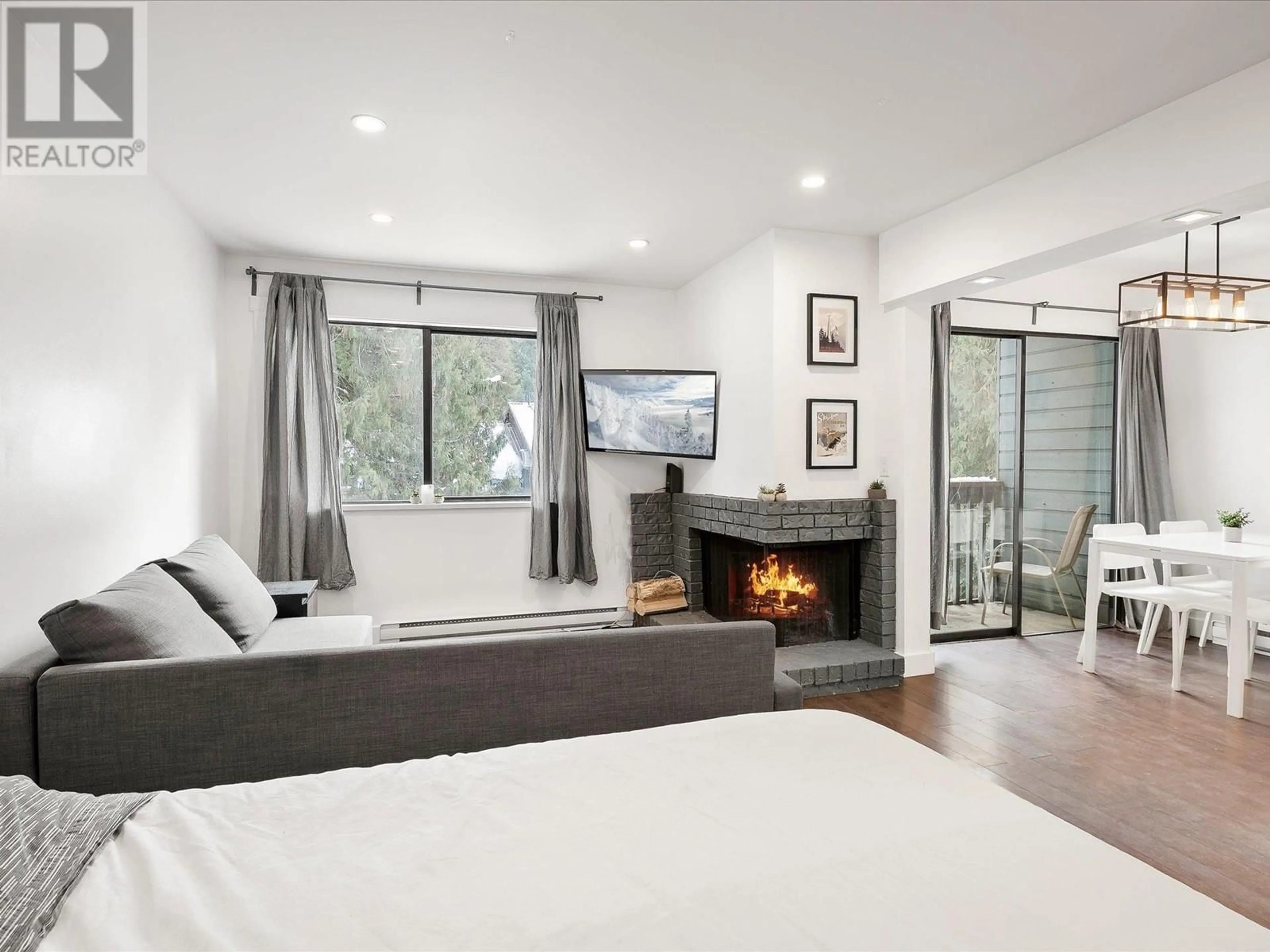 A pic of a room for 301 - 2129 LAKE PLACID ROAD, Whistler British Columbia V8E0N4