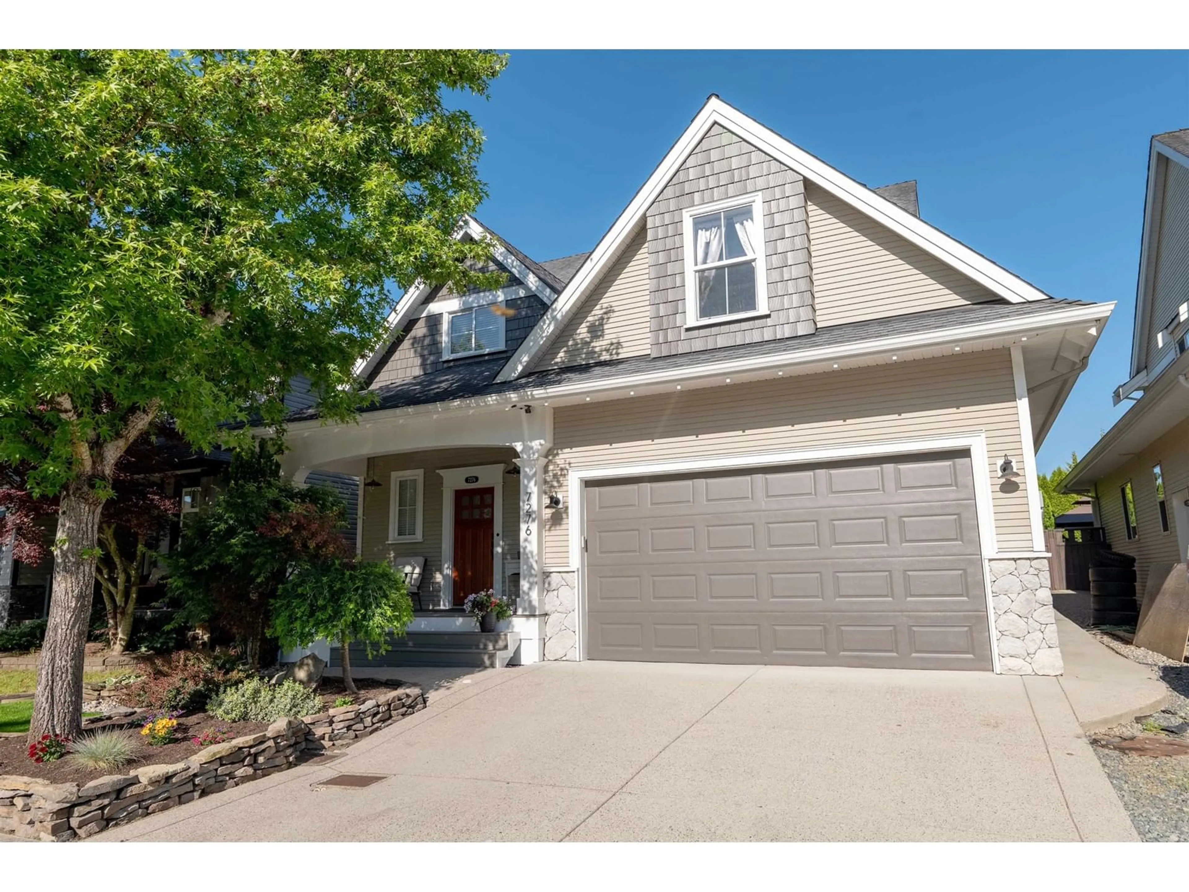 Home with vinyl exterior material, street for 7276 196A, Langley British Columbia V2Y3C5