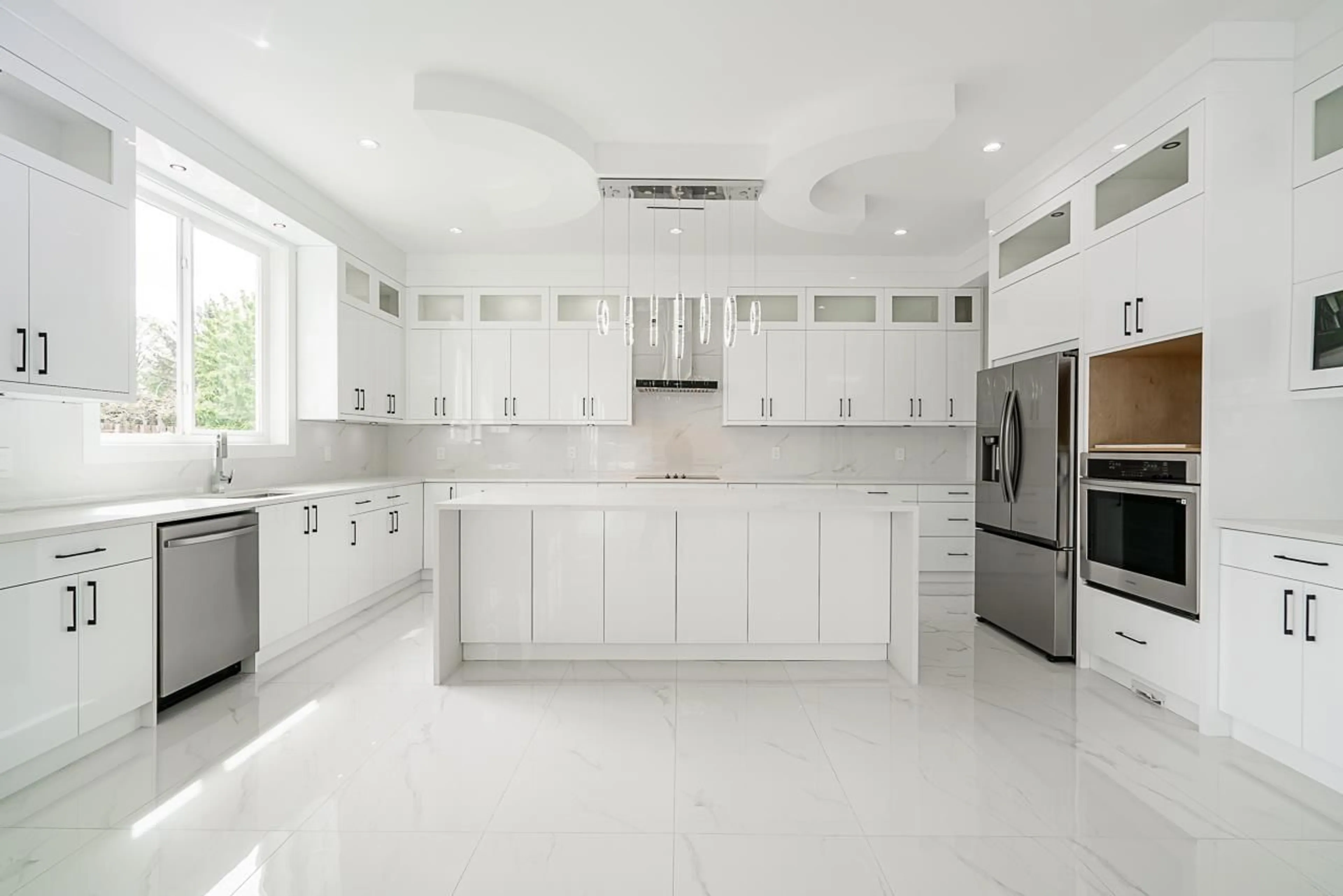 Contemporary kitchen, ceramic/tile floor for 13978 113A, Surrey British Columbia V3R2K2
