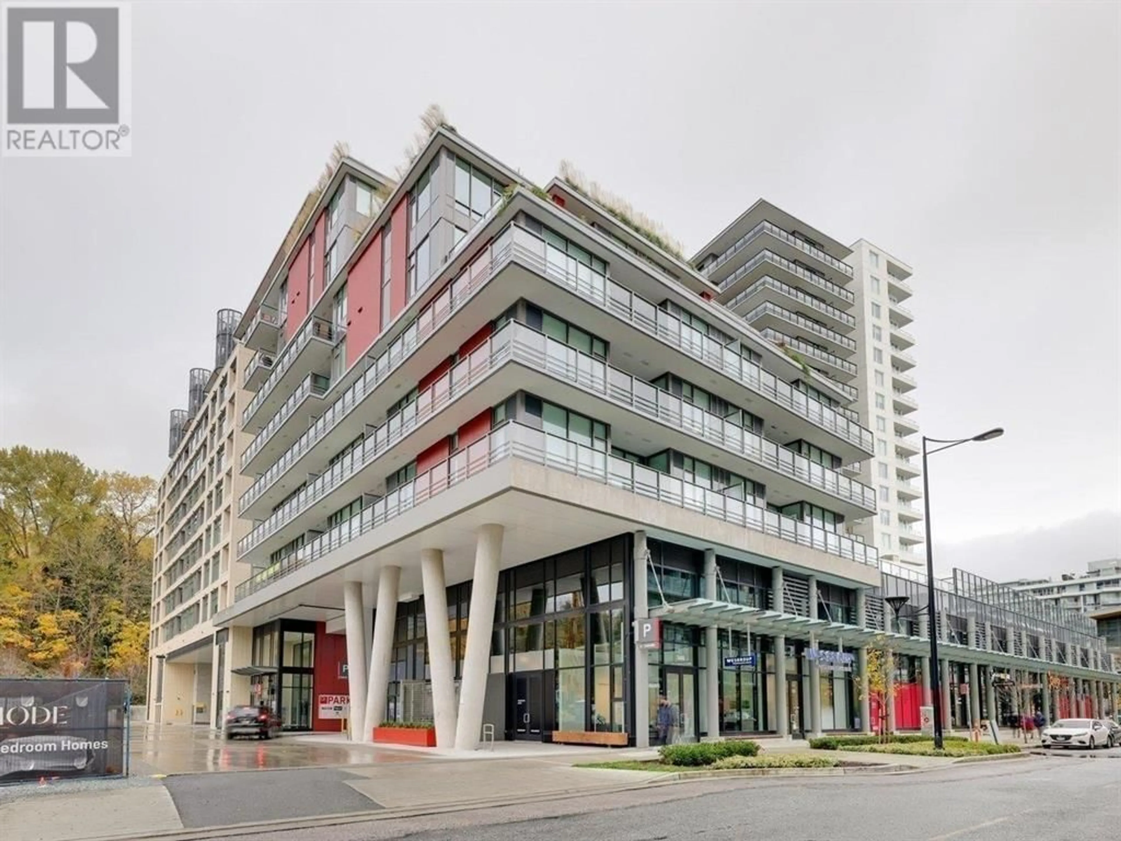 Indoor foyer for 609 - 3451 SAWMILL CRESCENT, Vancouver British Columbia V5S0H3