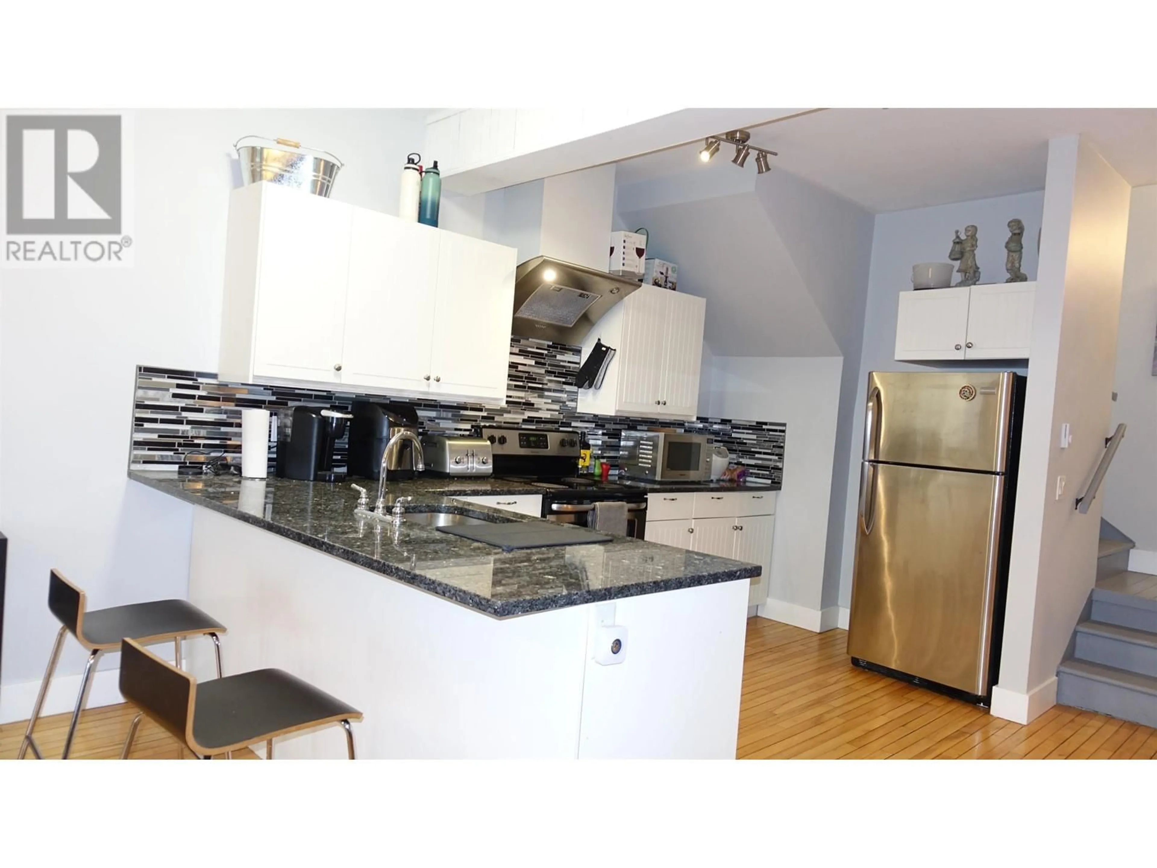 Open concept kitchen, unknown for 2 - 12016 YORK STREET, Maple Ridge British Columbia V2X3H3