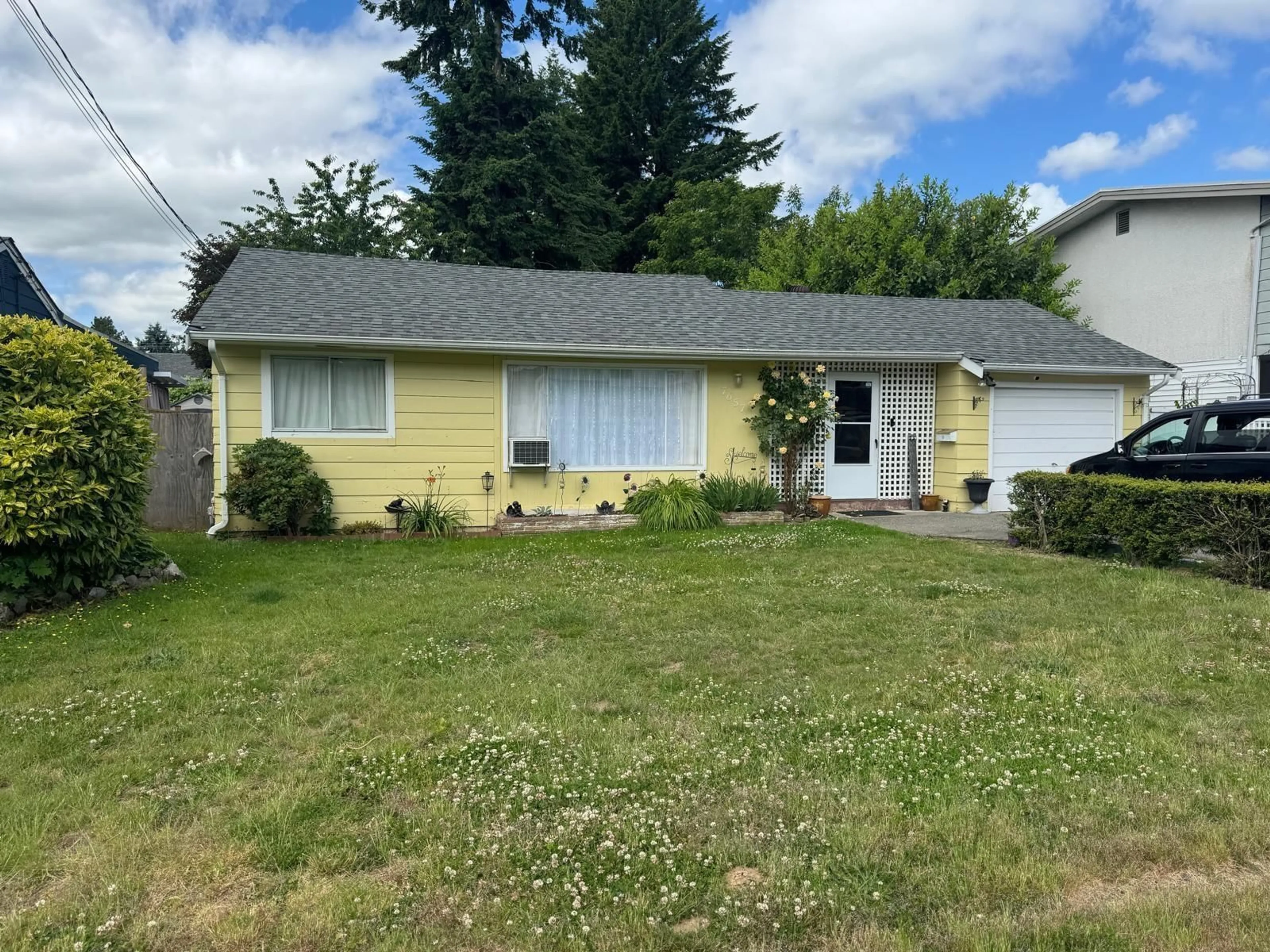 Home with vinyl exterior material, street for 7657 BLOTT, Mission British Columbia V2V3K2
