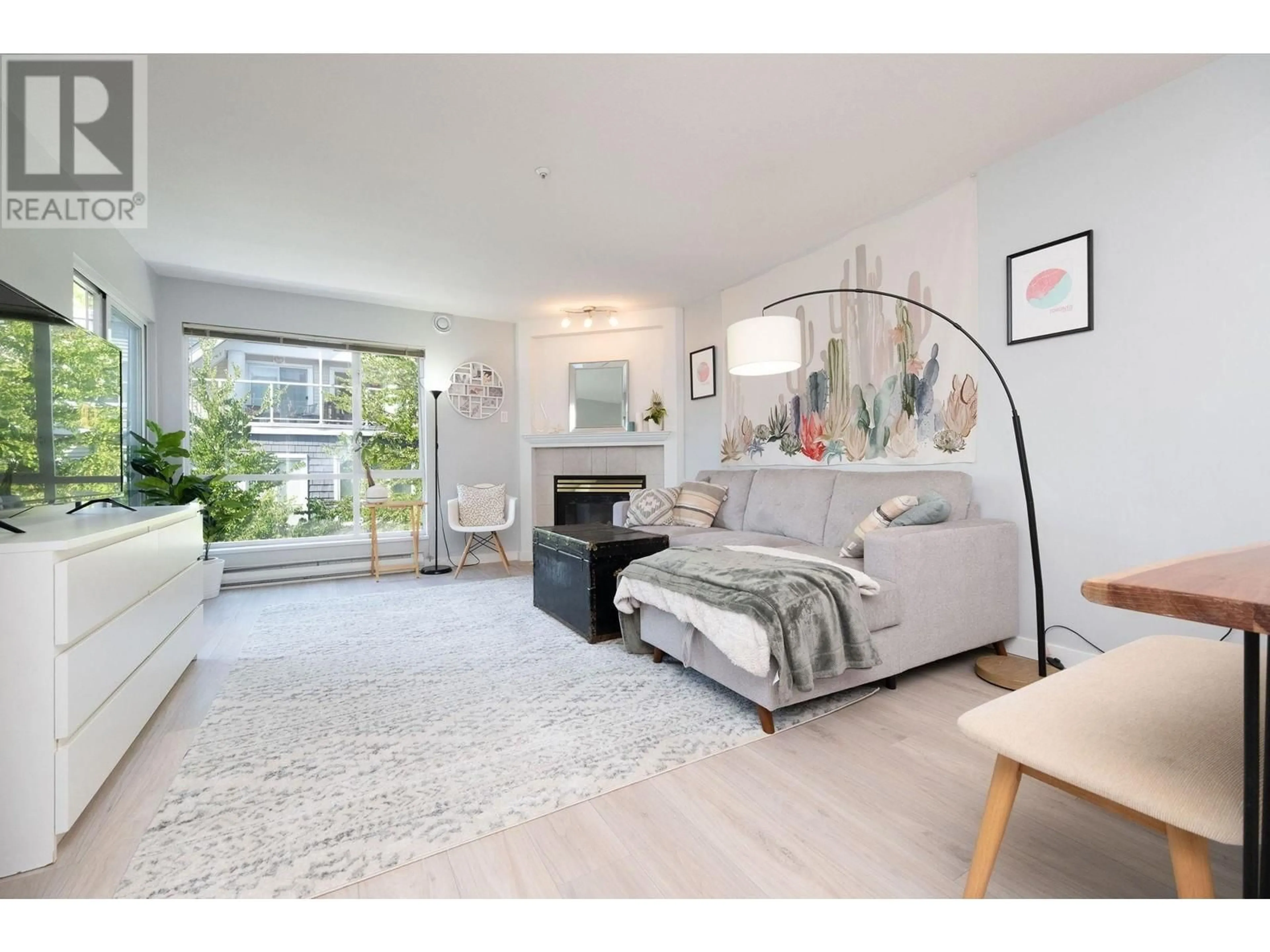 Living room with furniture, unknown for 305 - 789 16 AVENUE, Vancouver British Columbia V5Z1S8