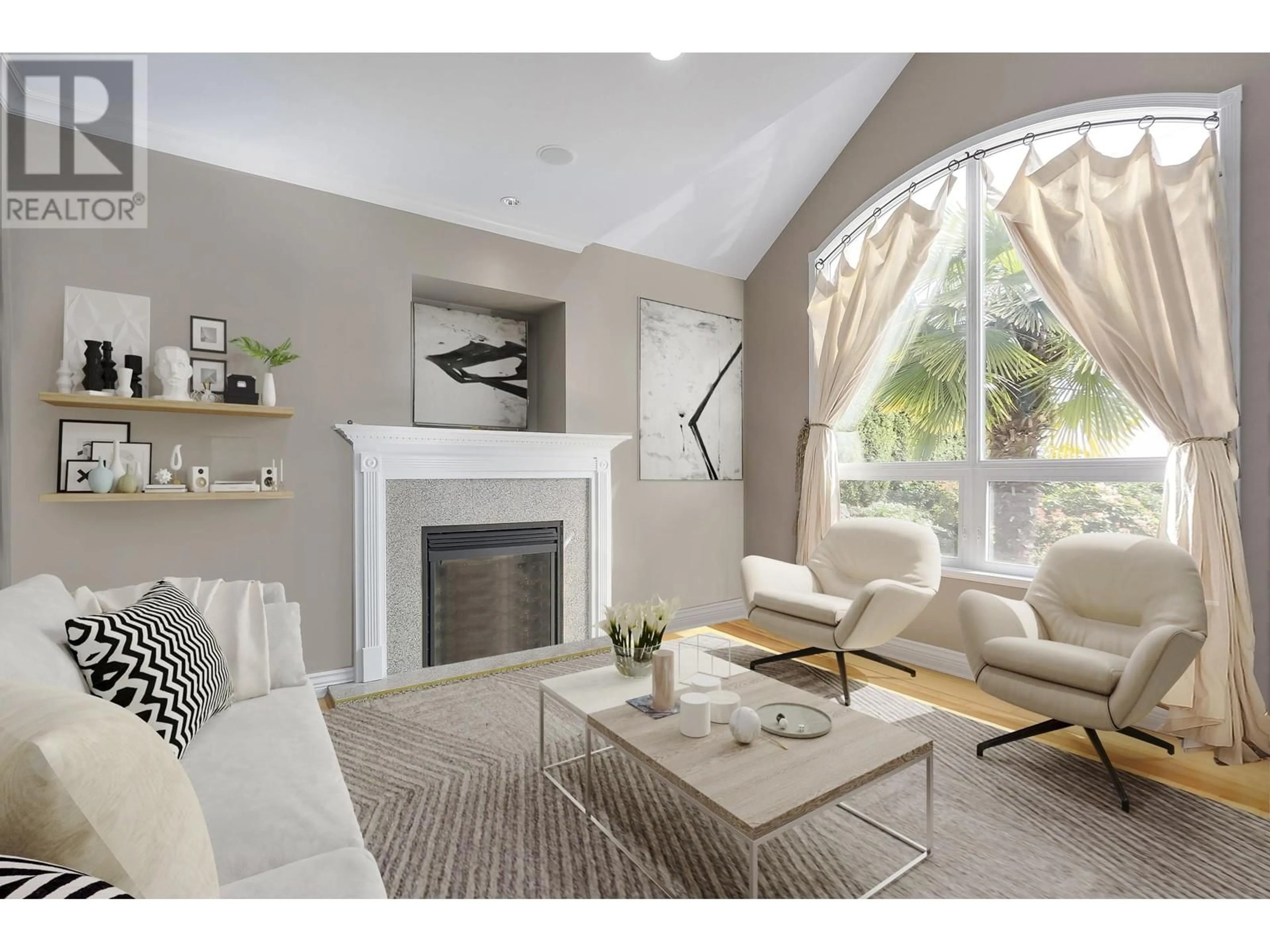 Living room with furniture, unknown for 5463 WEST VISTA COURT, West Vancouver British Columbia V7W3G8