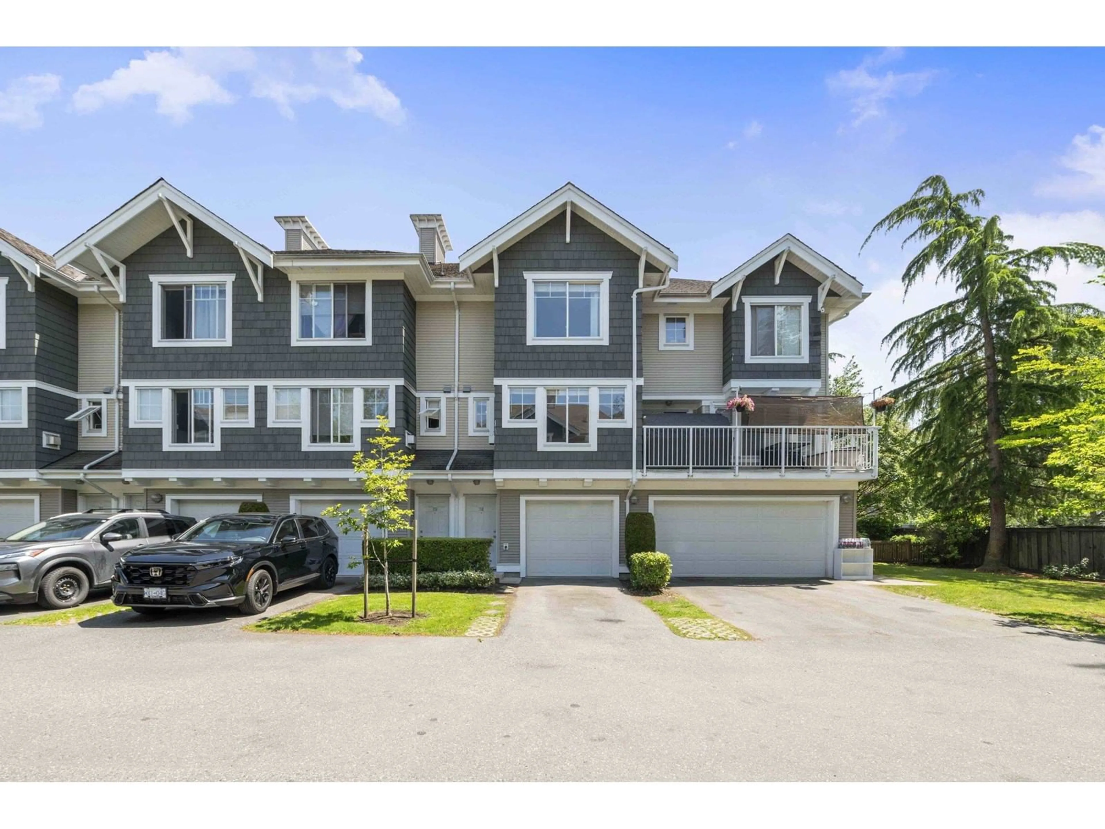 A pic from outside/outdoor area/front of a property/back of a property/a pic from drone, street for 78 - 20760 DUNCAN, Langley British Columbia V3A9J6
