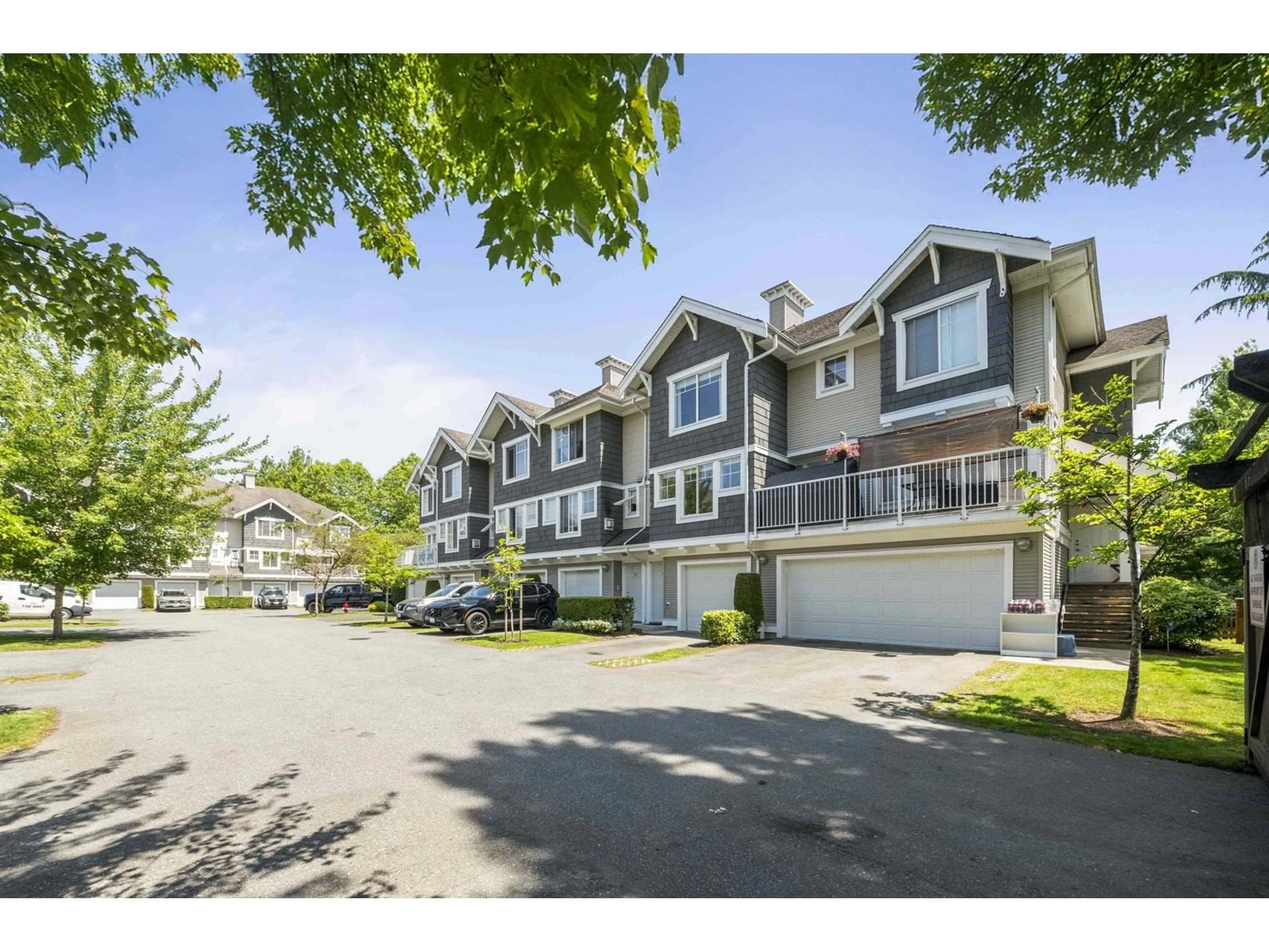 A pic from outside/outdoor area/front of a property/back of a property/a pic from drone, street for 78 - 20760 DUNCAN, Langley British Columbia V3A9J6