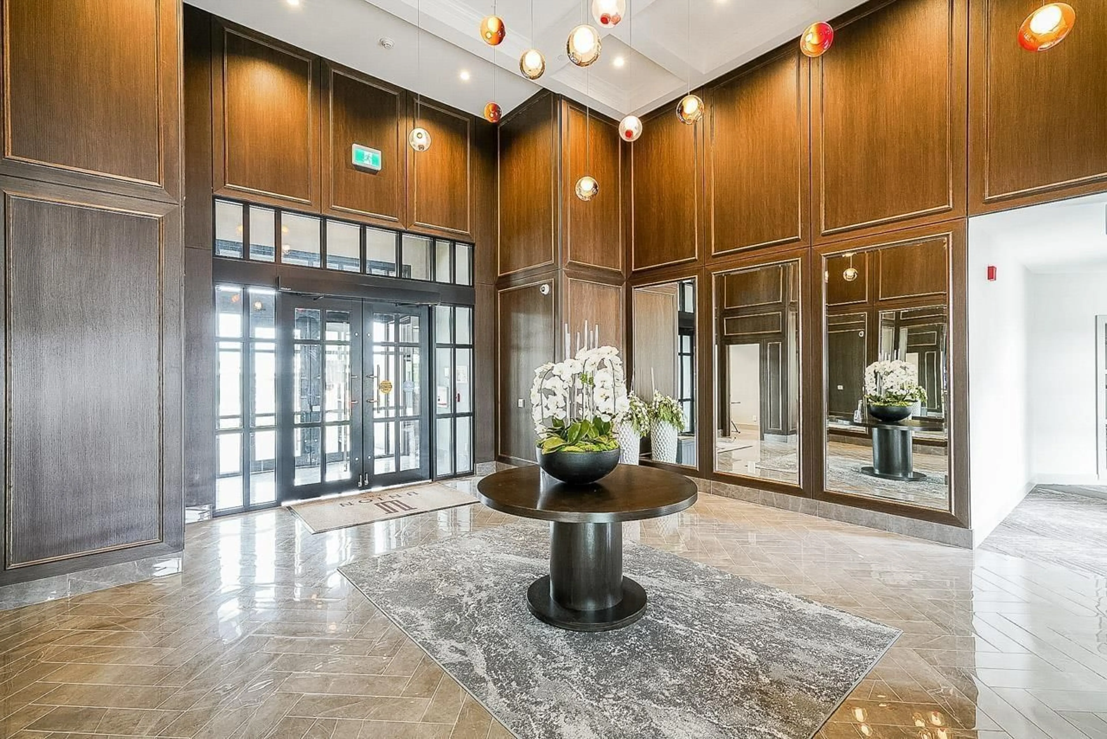 Indoor foyer for B521 - 8150 207, Langley British Columbia V2Y4J3