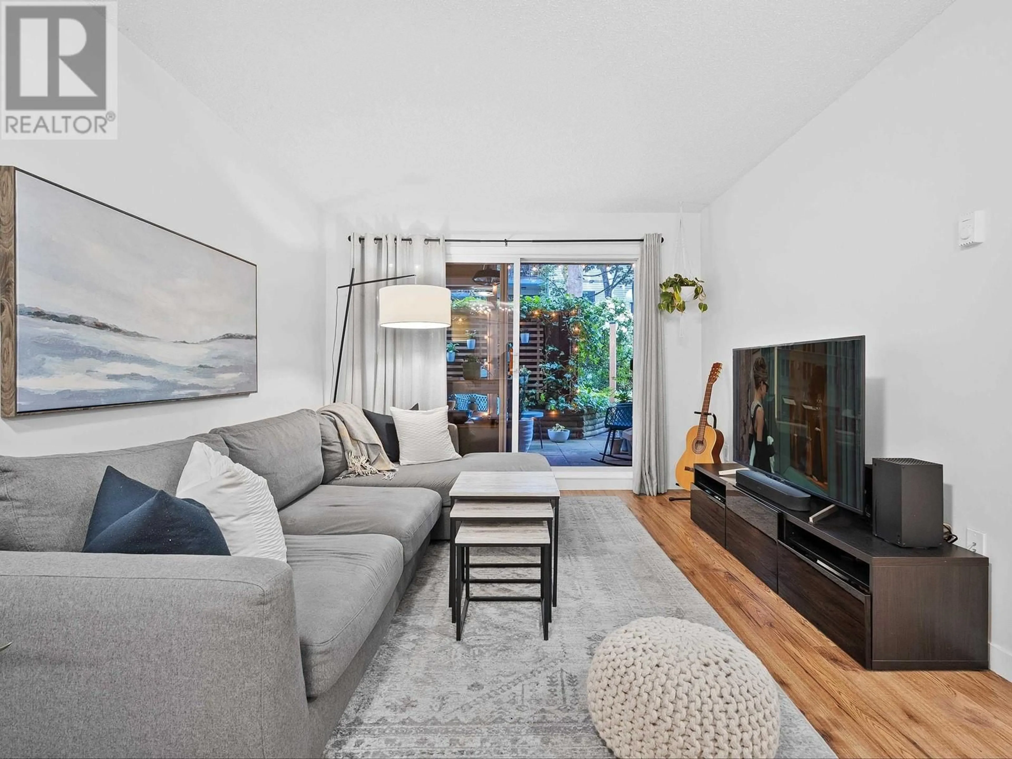 Living room with furniture, unknown for 115 - 1429 4TH AVENUE, Vancouver British Columbia V5N1J6